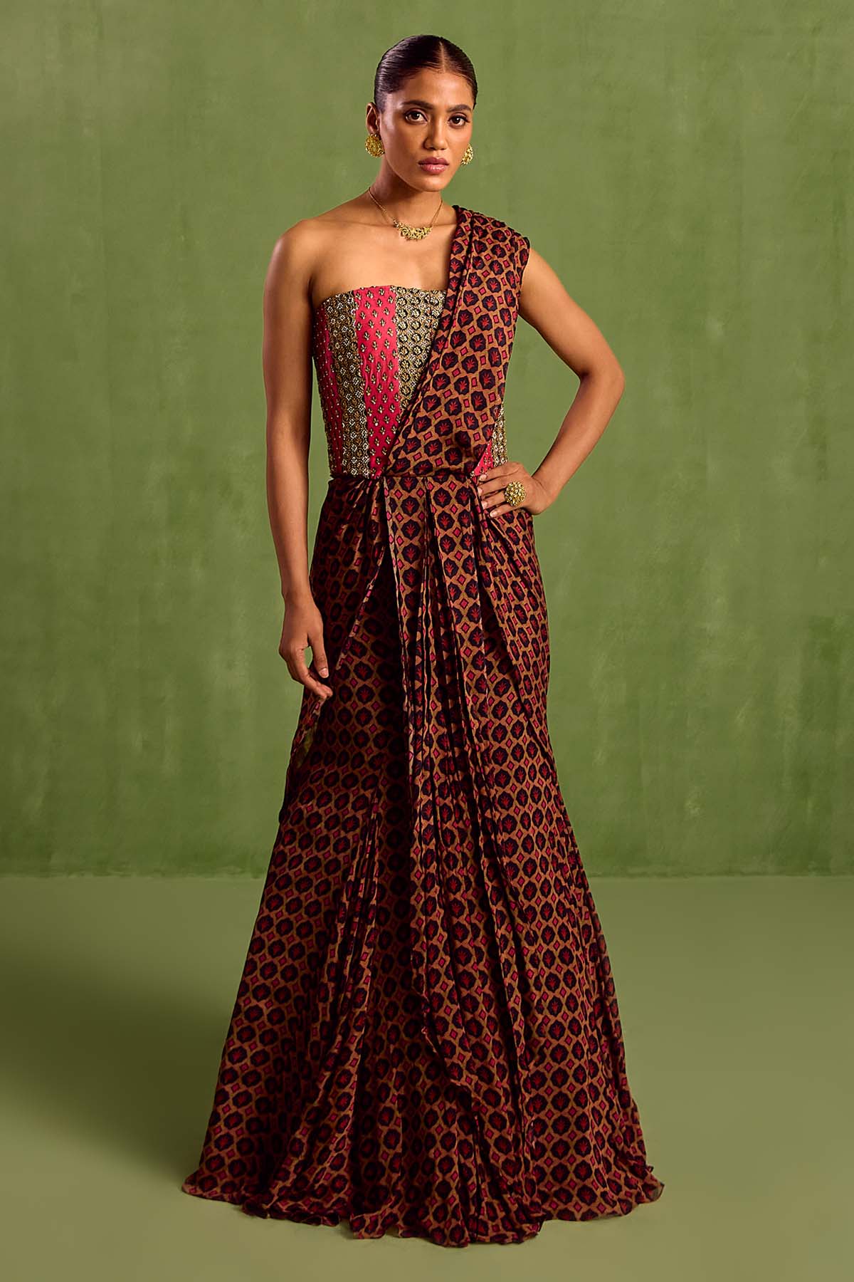 Designer Neha Khullar Black Printed Pre-Draped Saree for Women Online