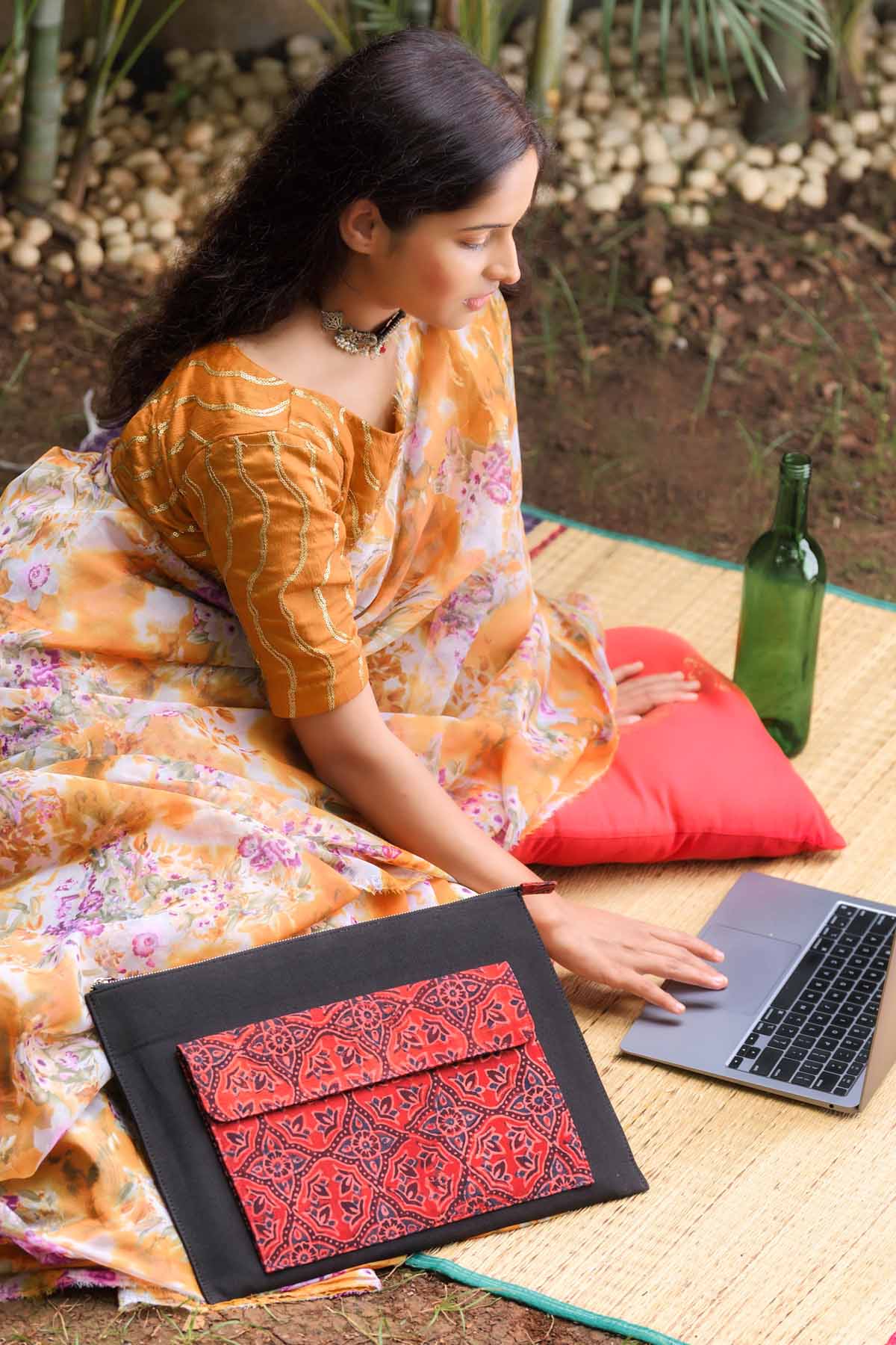 Black & Red Canvas Laptop Sleeve