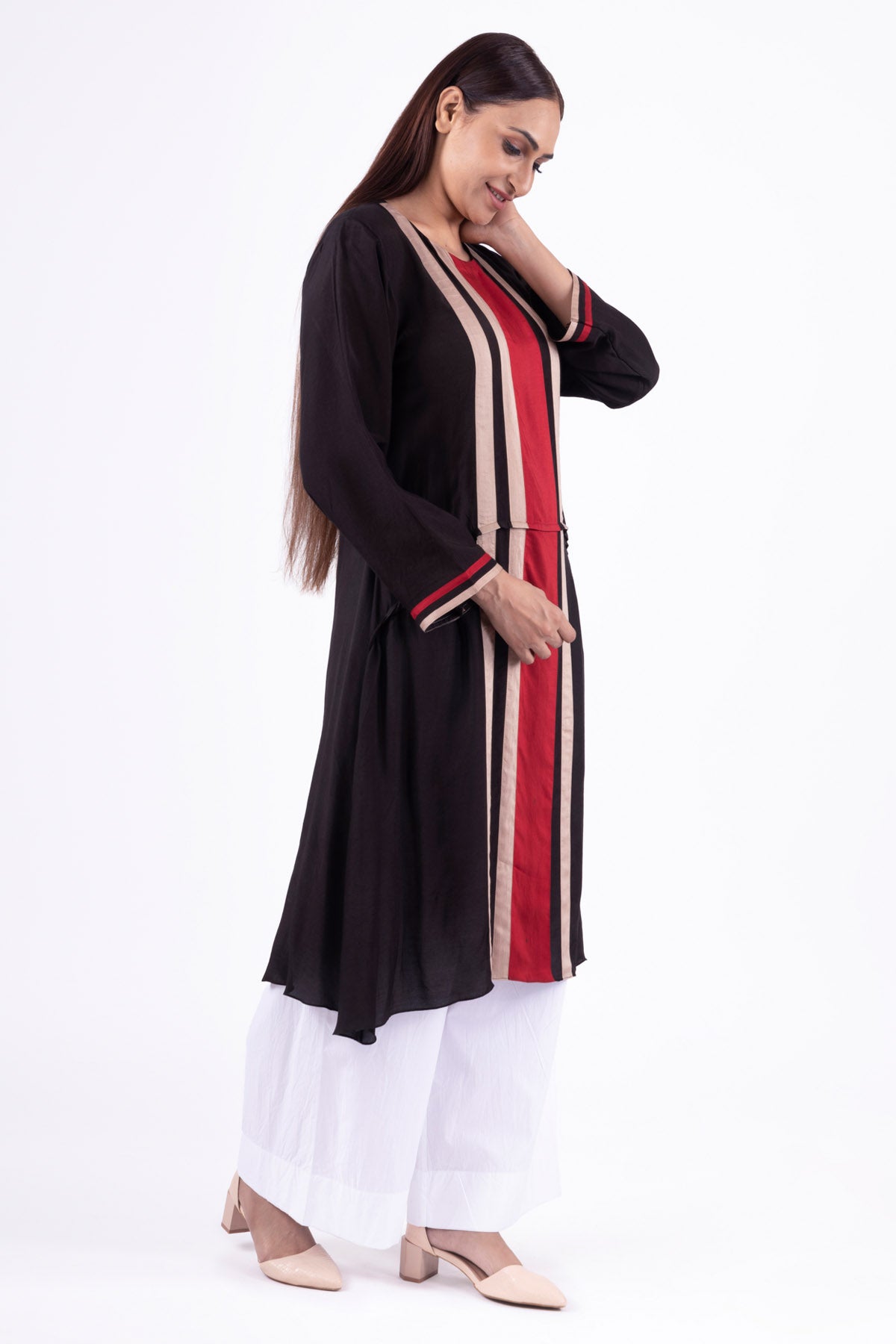 Black Round Neck Kurta & Pants