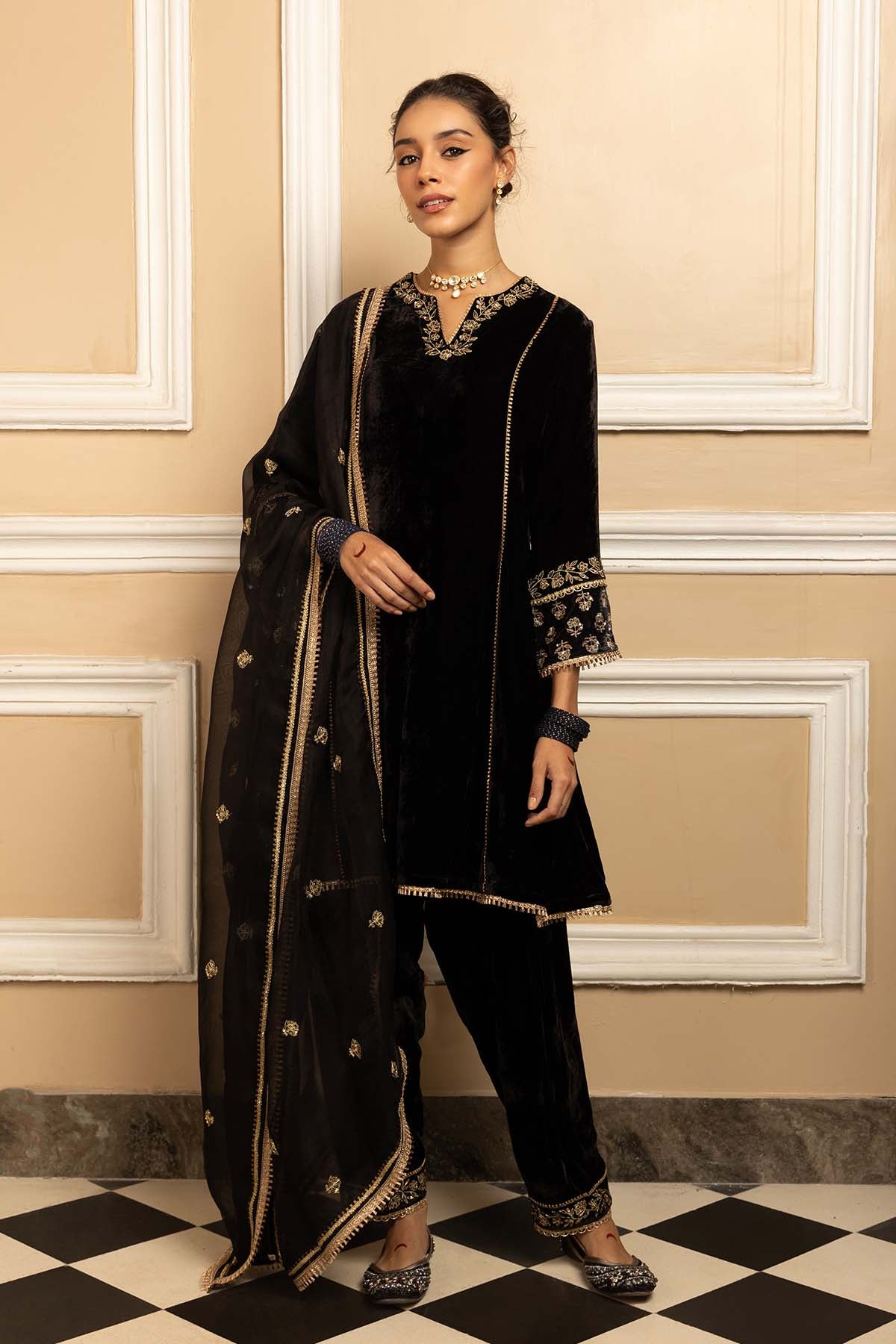 Black Silk Velvet Kurta Set