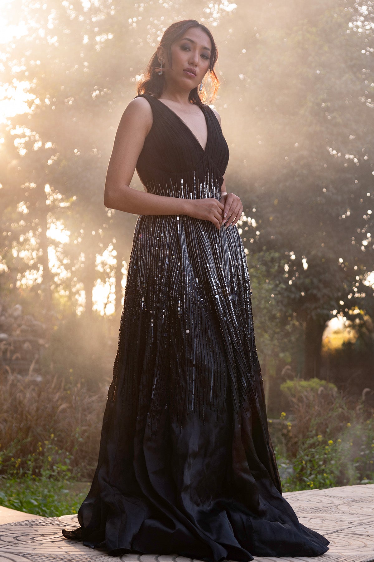 Black Sleeveless Draped Gown