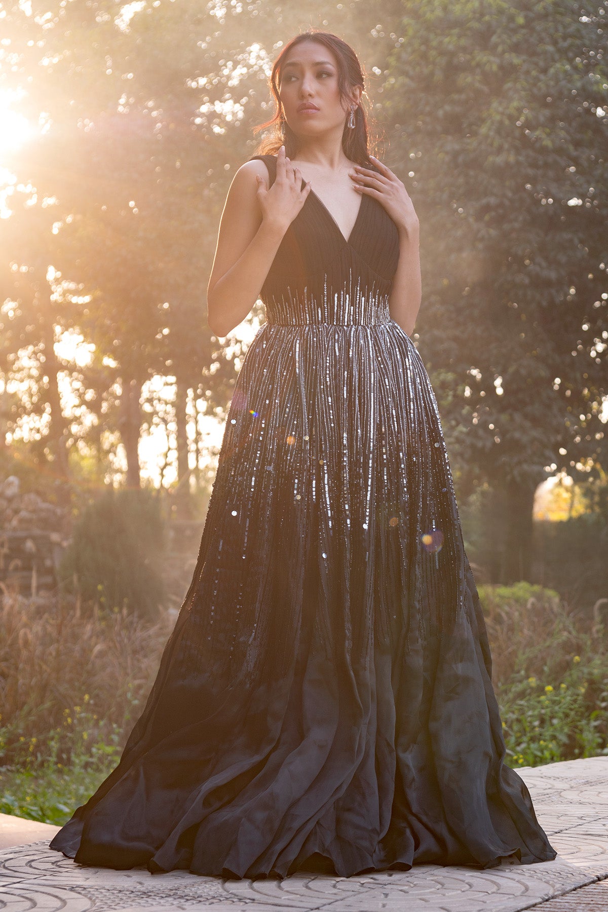 Black Sleeveless Draped Gown