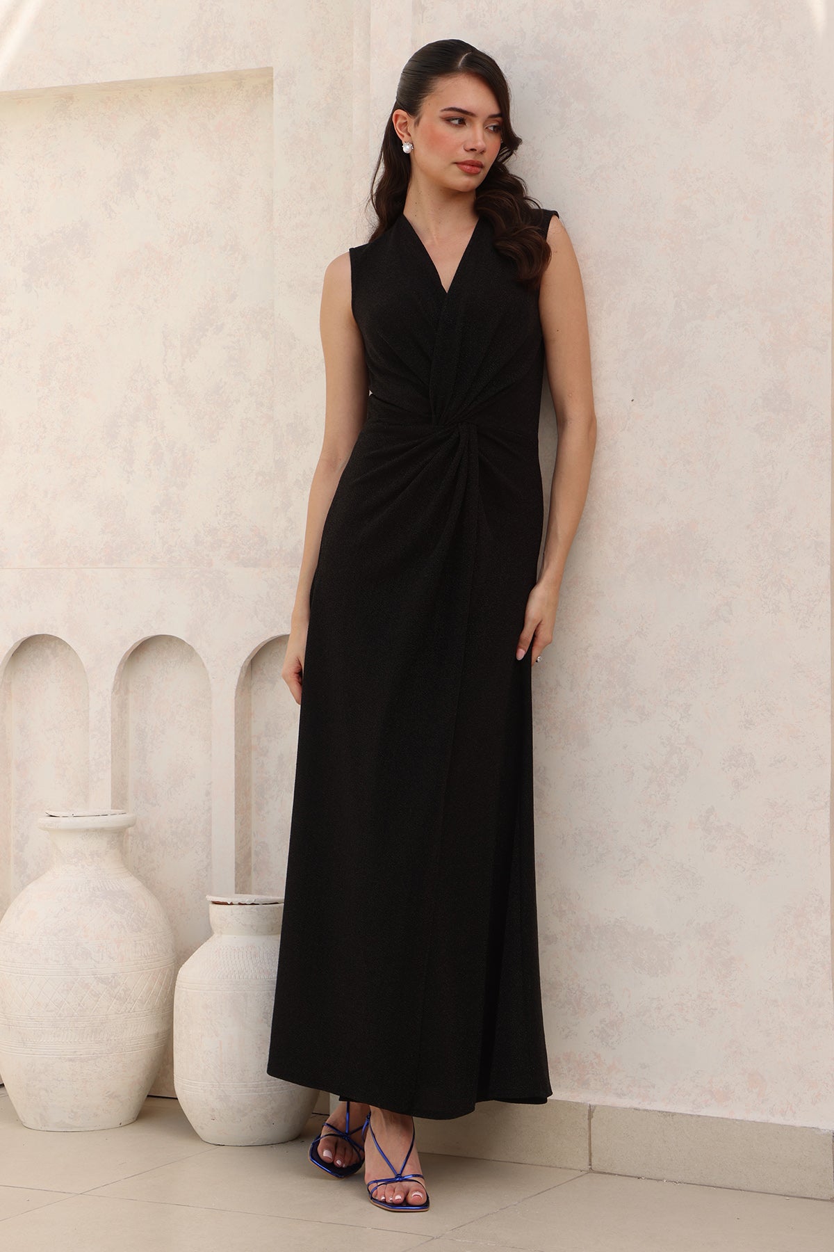Sleeveless Maxi Black Dress