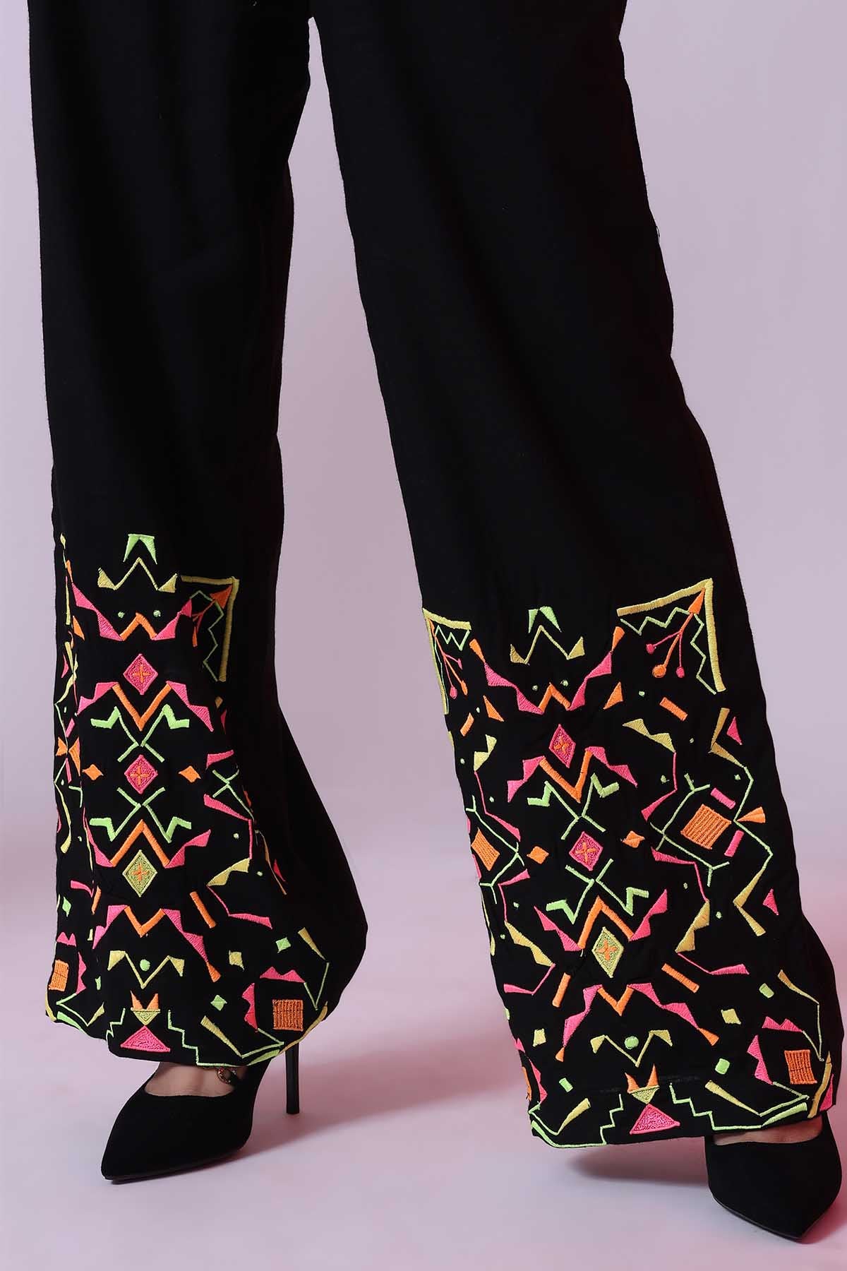 Black Sleeveless Top & Trousers