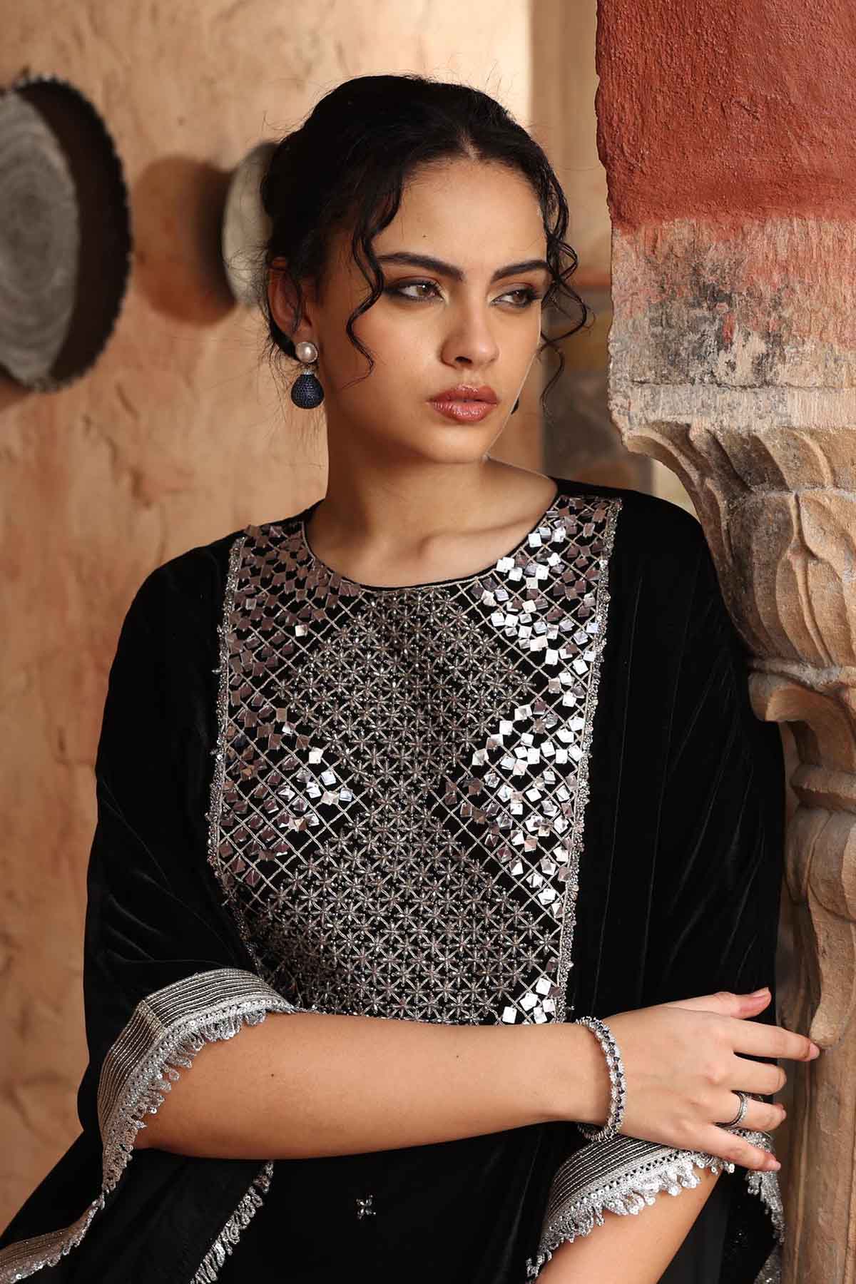 Black Velvet Long Kaftan Set