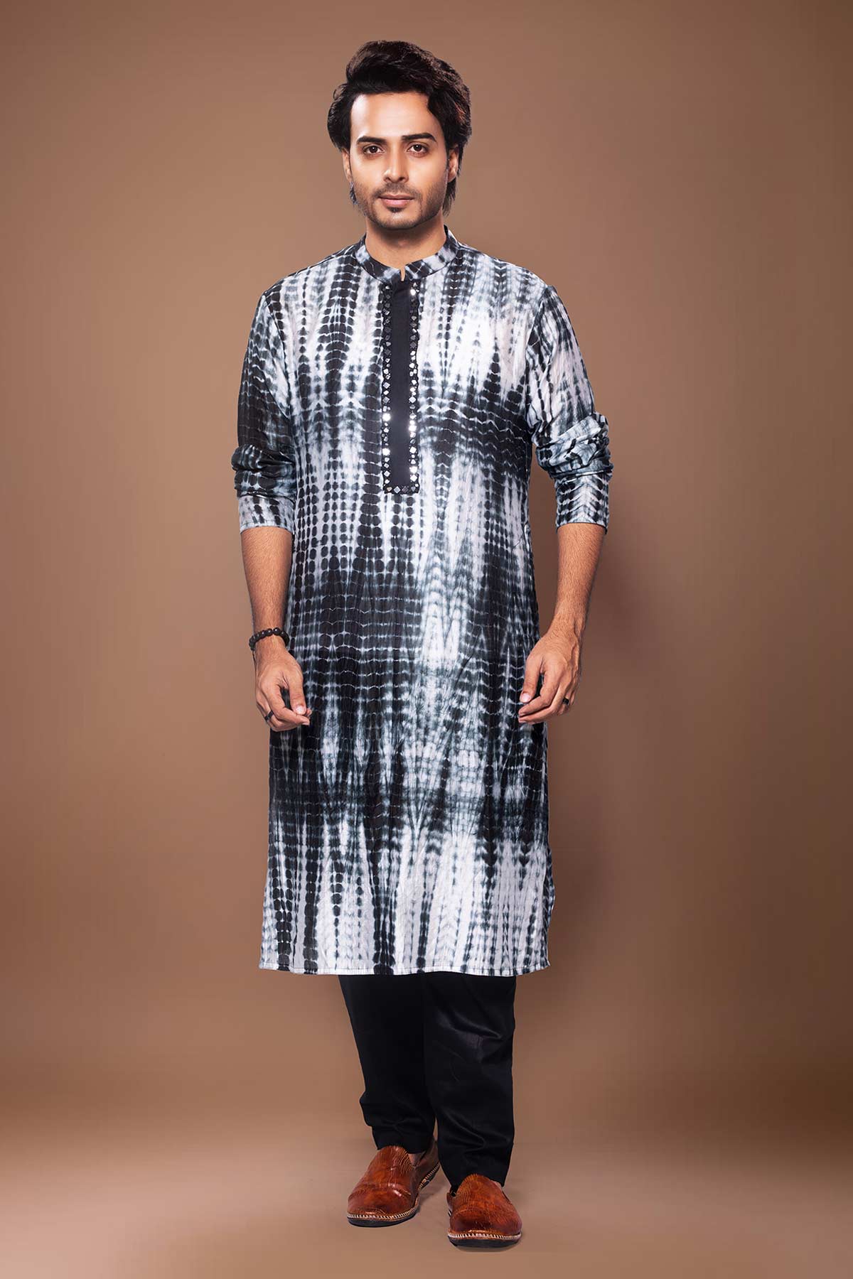 Buy Black & White Tie Dye Kurta Set for men by Priyanka Haralalka online available at scrollnshops