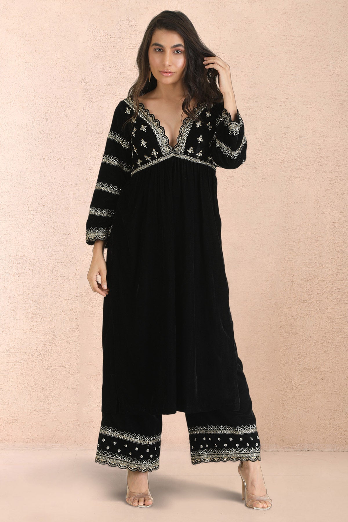 Black Zari Embroidery Kurta Set