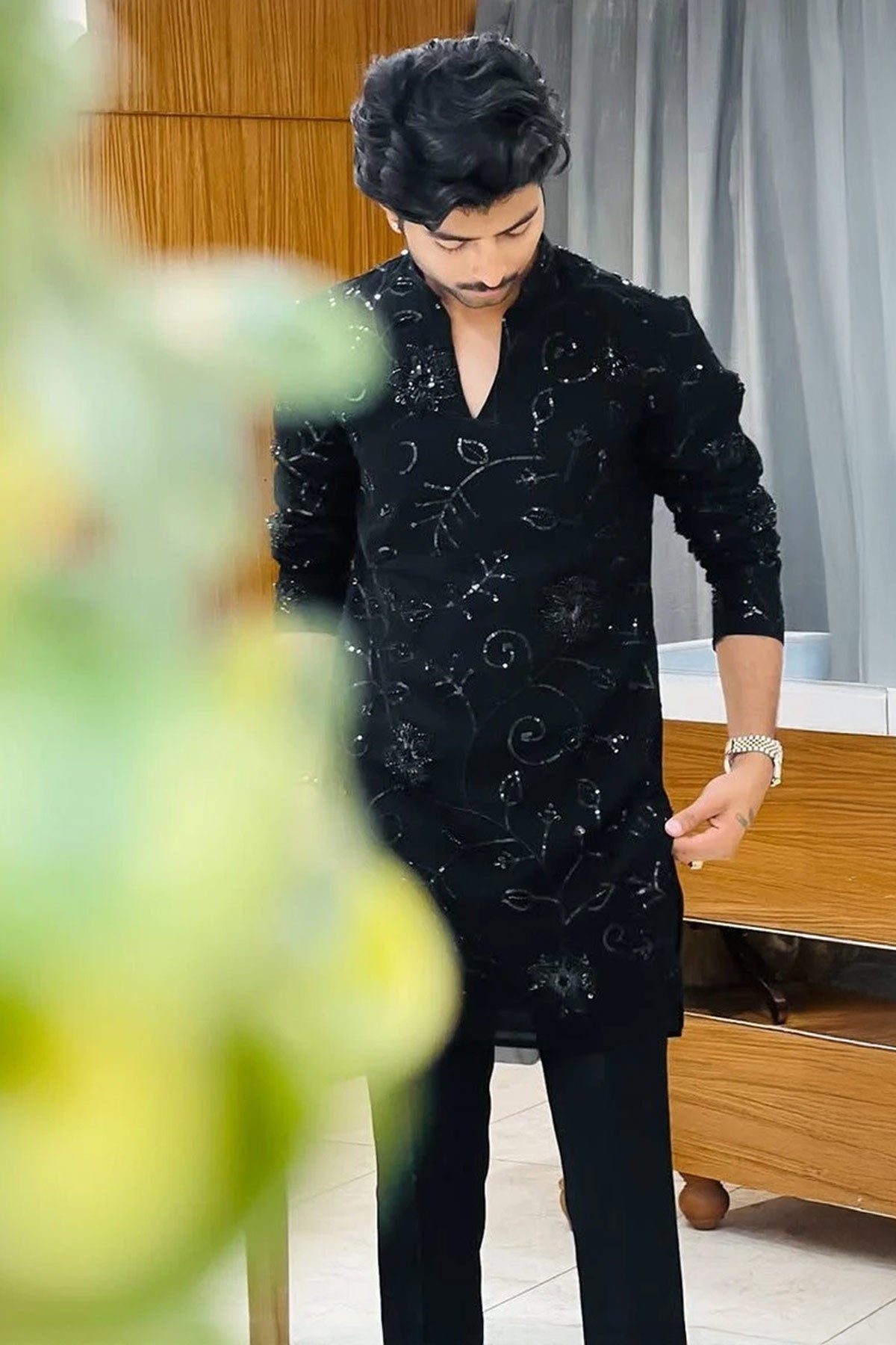 Black Zorzet Embroidered Kurta