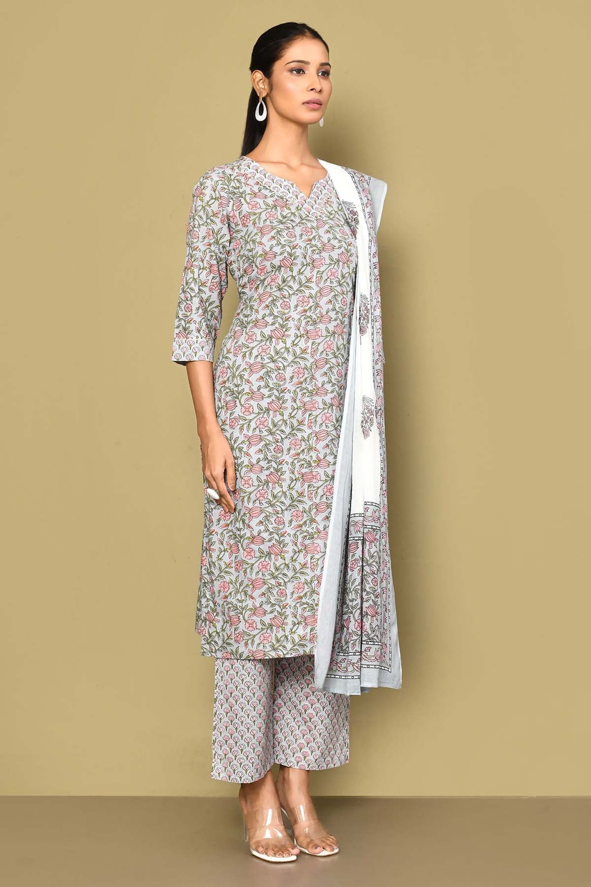 Blue Blossom Print Kurta Set