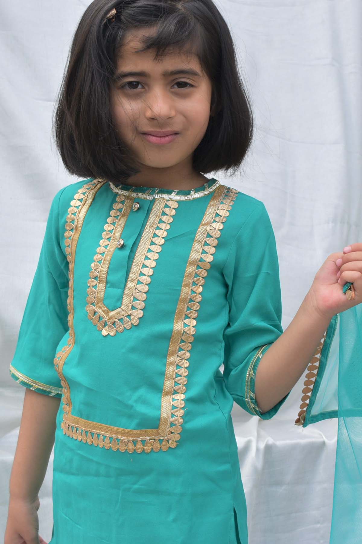 Blue Contrast Lace Embellished Kurta Set