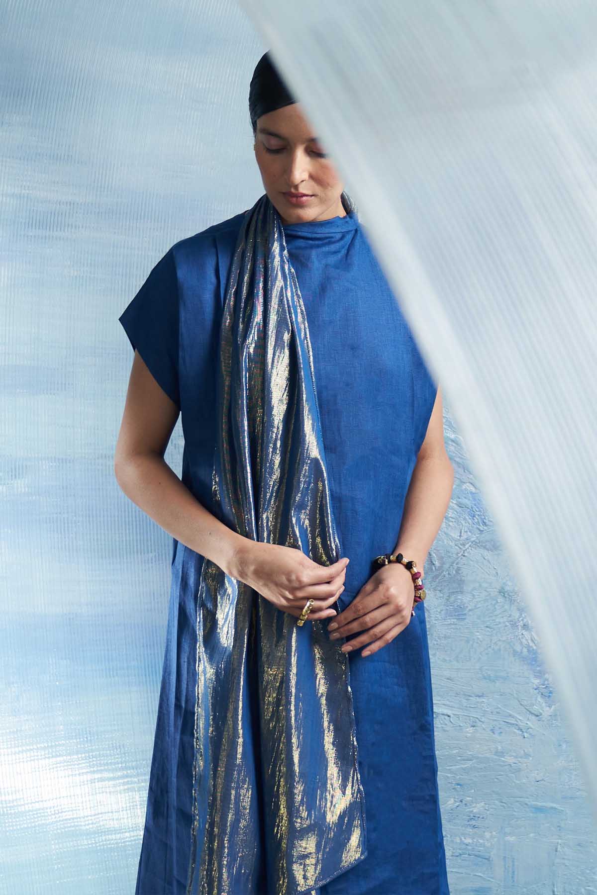 Blue Attached Scarf Kura Set