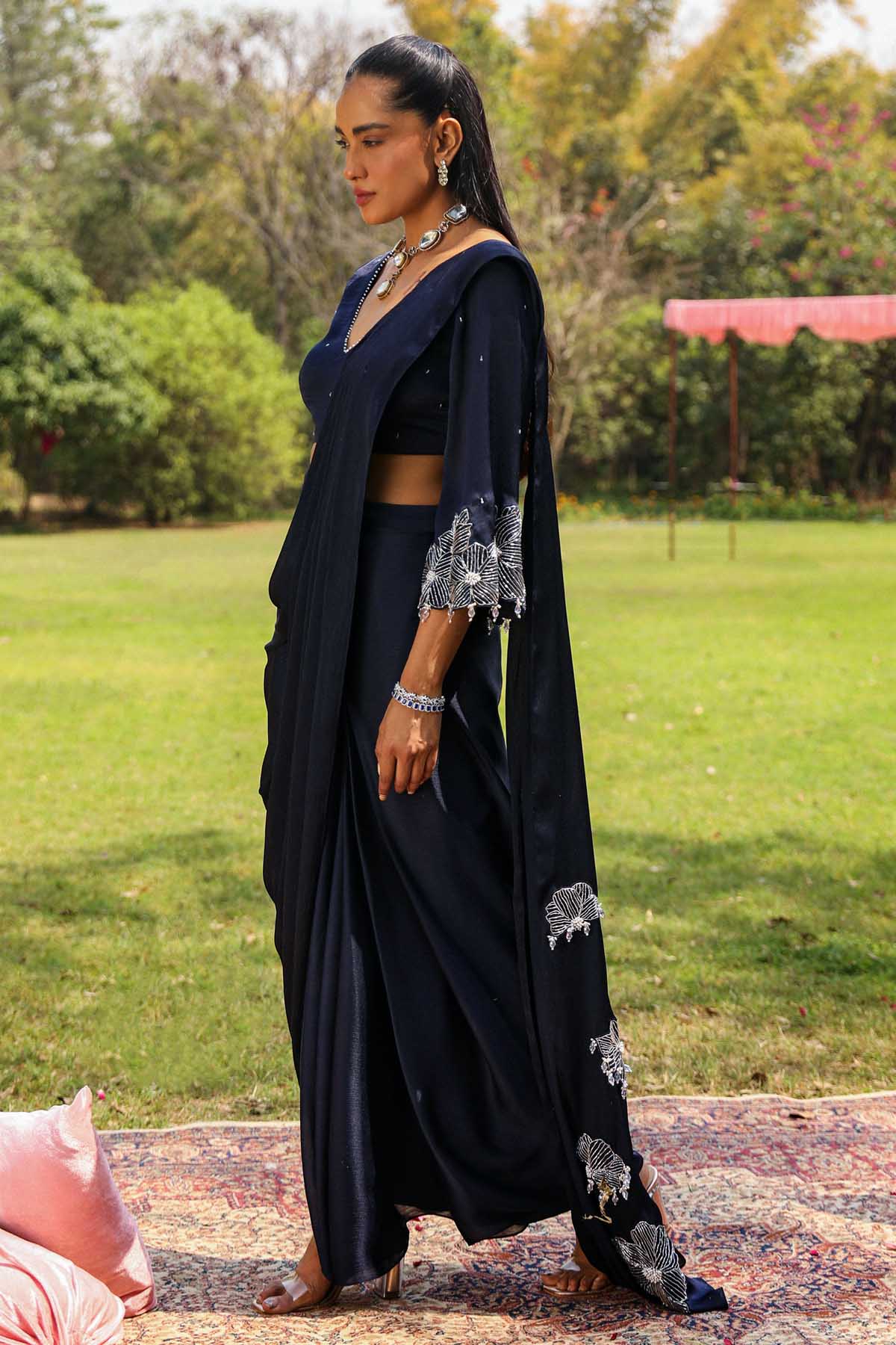 Blue Bell Sleeves Blouse & Saree