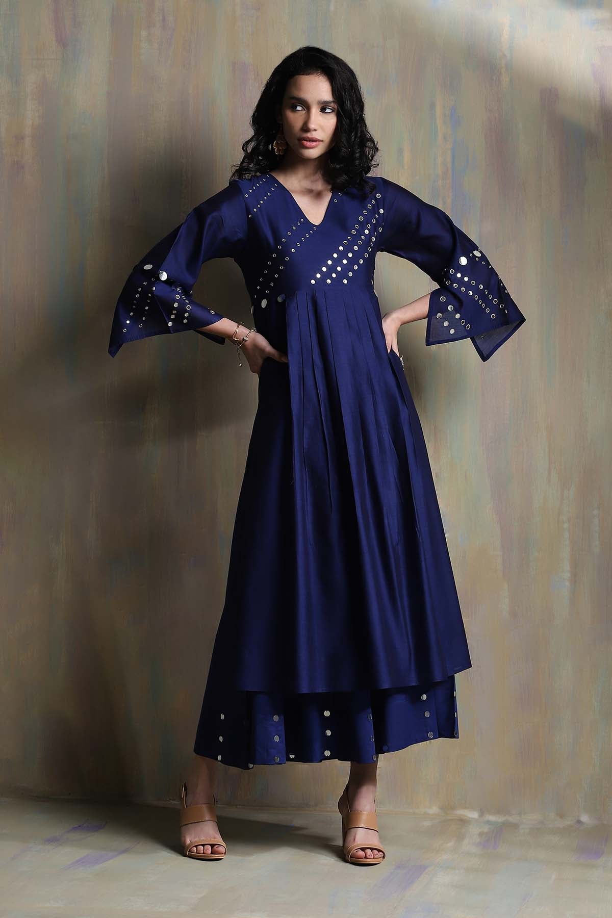 Blue Bell Sleeves Kurta Set