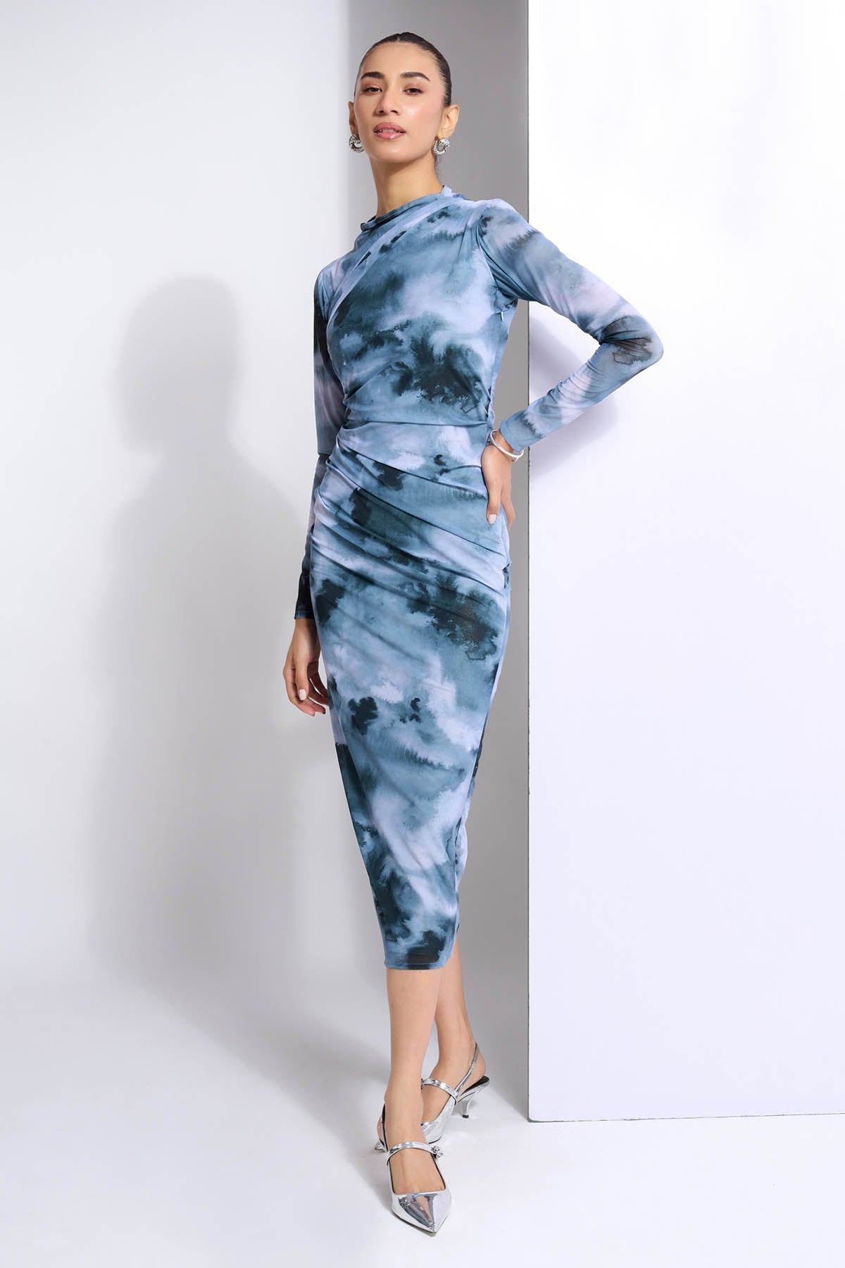 Vanten Blue Bodycon Print Midi Dress for women online at ScrollnShops