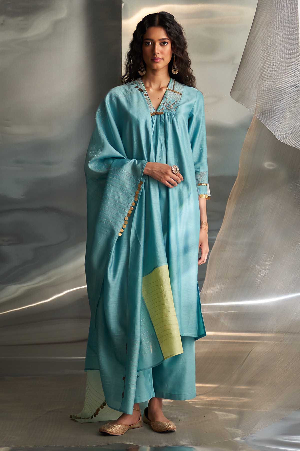 Buy Blue Deep V-Neck Long Kurta Set Online