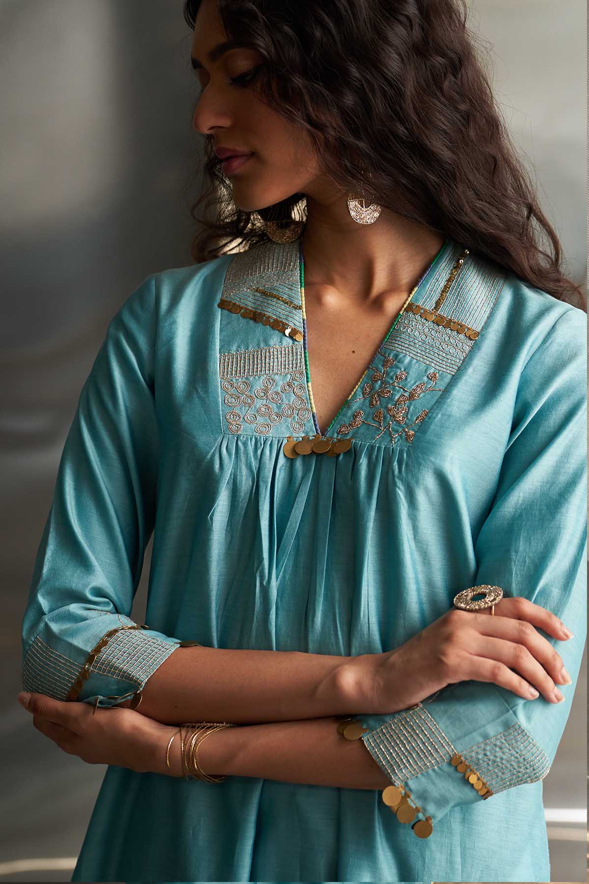 Blue Deep V-Neck Long Kurta Set