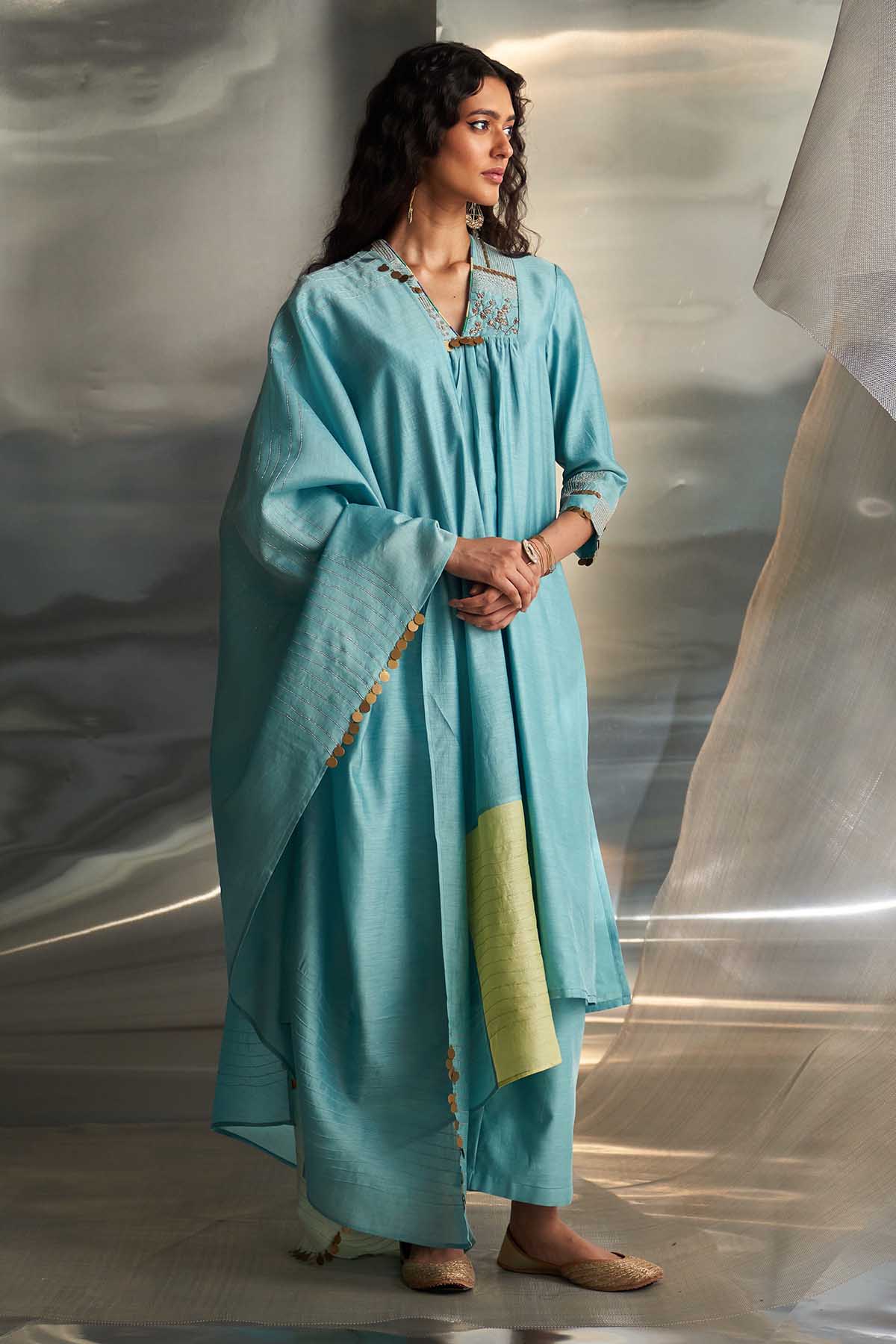 Buy Blue Deep V-Neck Long Kurta Set by Charkhee Misr for women online at ScrollnShops