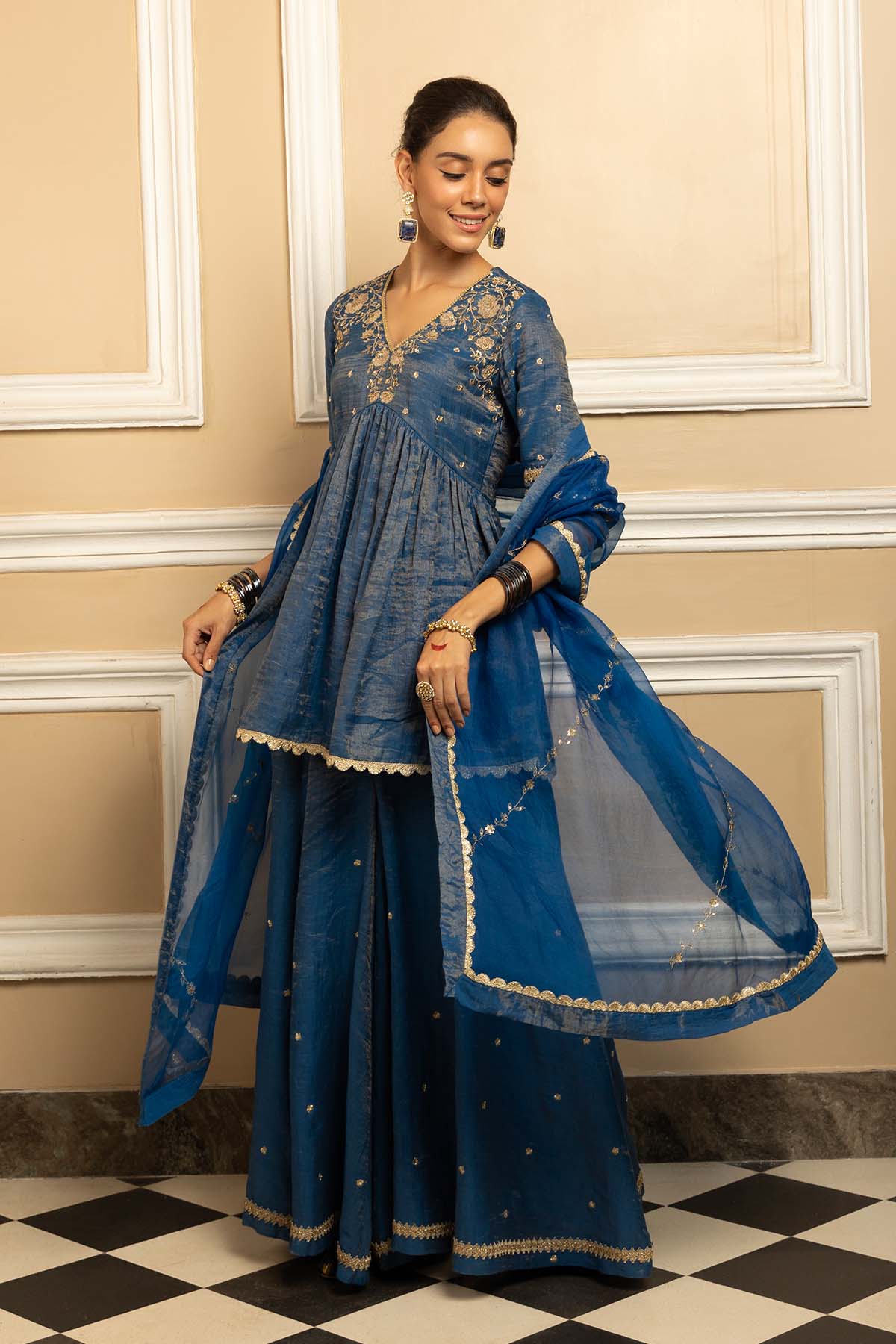MEHER BLUE TISSUE CHANDERI SHARARA SET M / With Dupatta MEHER BLUE TISSUE CHANDERI SHARARA SET M / With Dupatta