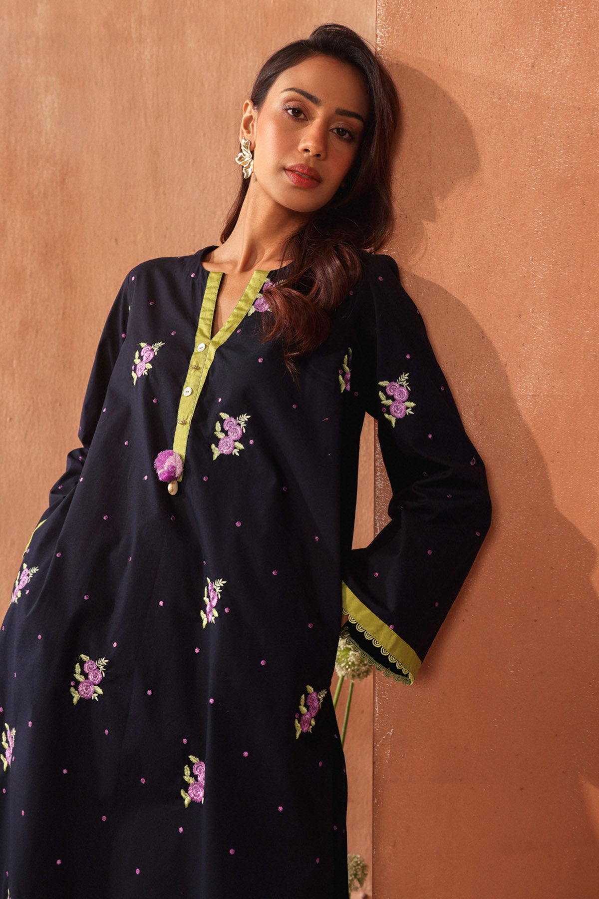 Blue Floral Work Kurta & Pants