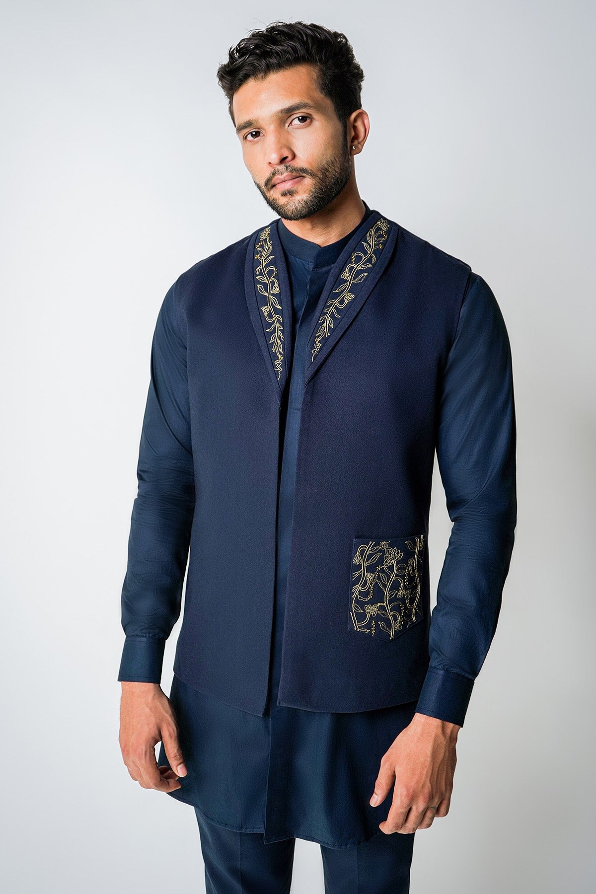 Blue Gold Kasab Dori Bundi Set