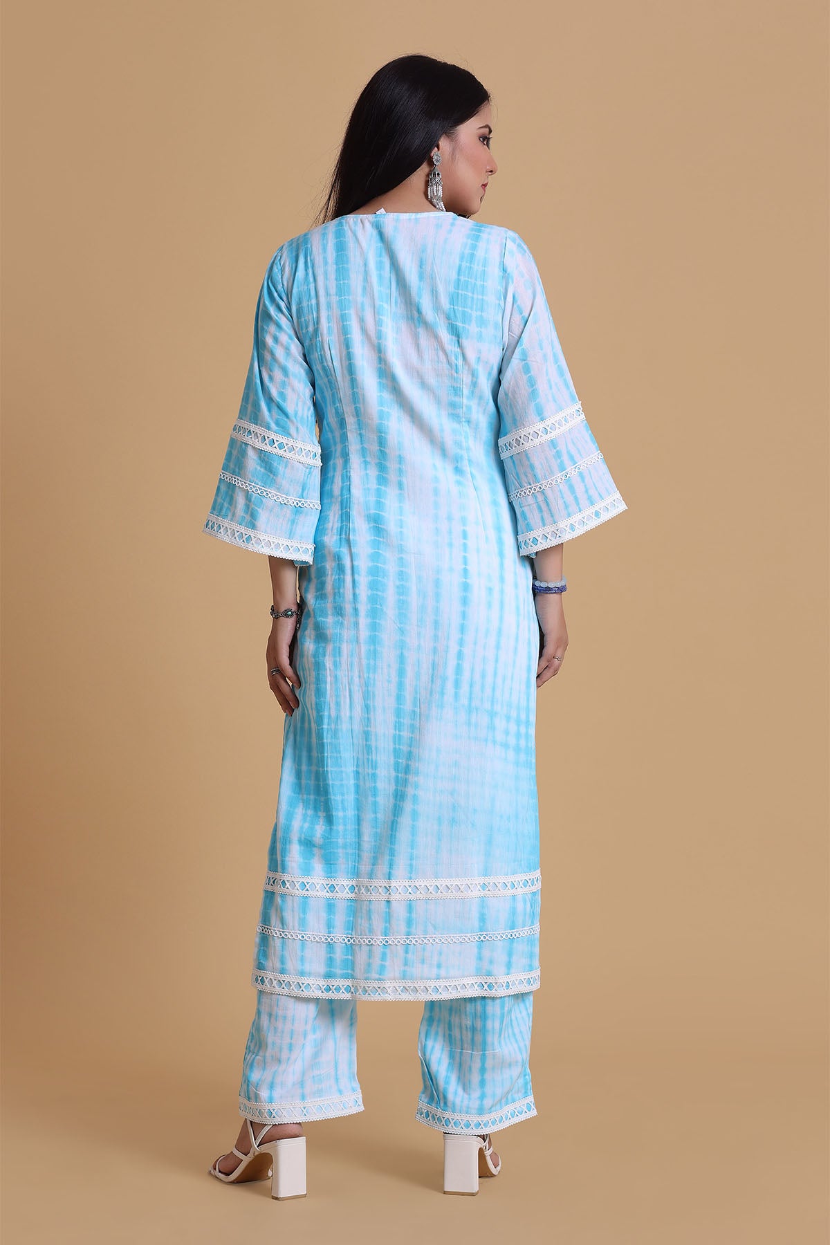 Blue Mulmul Lace Work Kurta Set