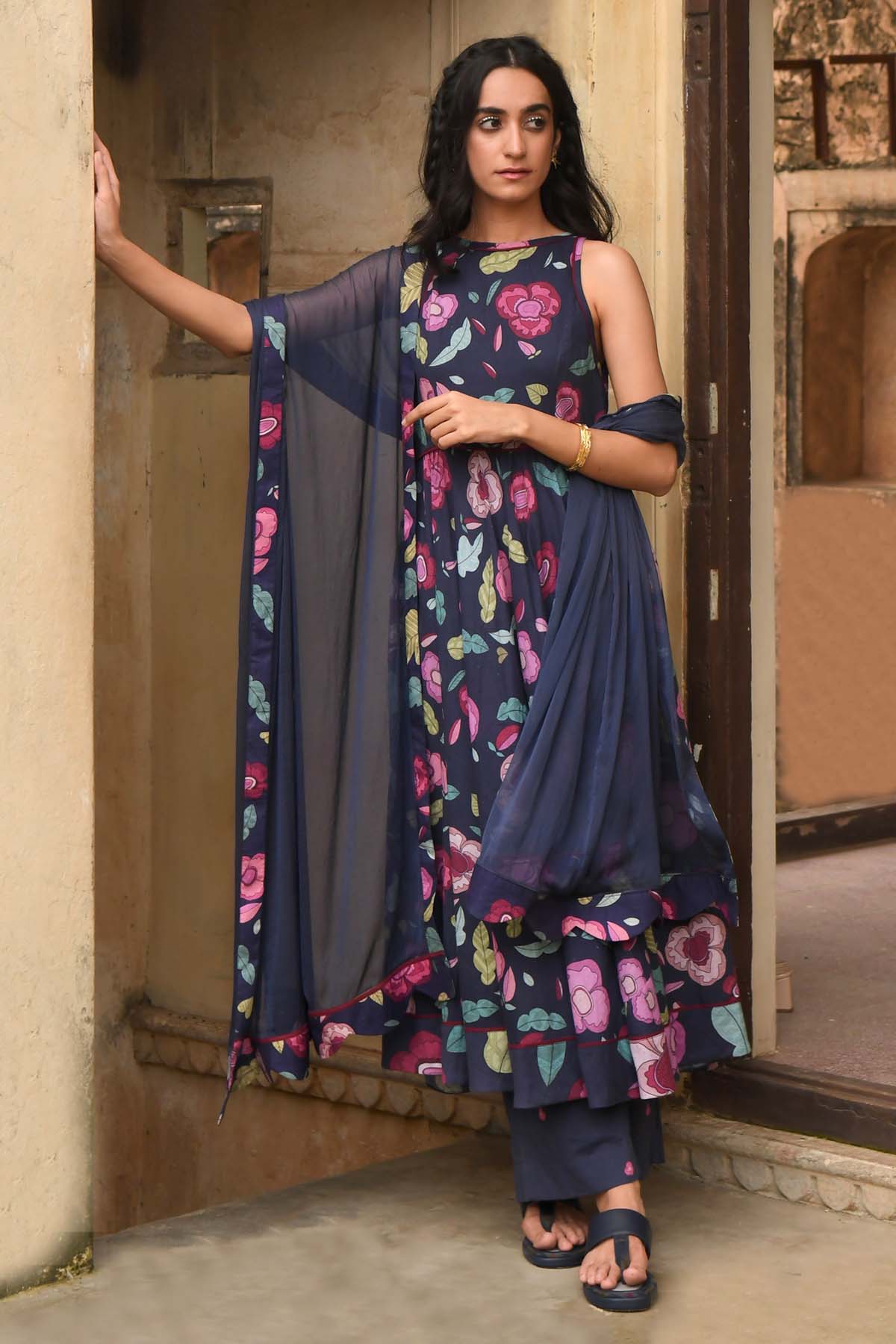 Taro India Blue Mulmul Printed Kurta Set for women online at ScrollnShops