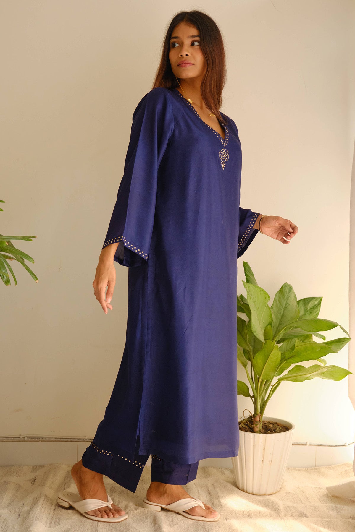 Blue Pitta Embroidery Kurta Set