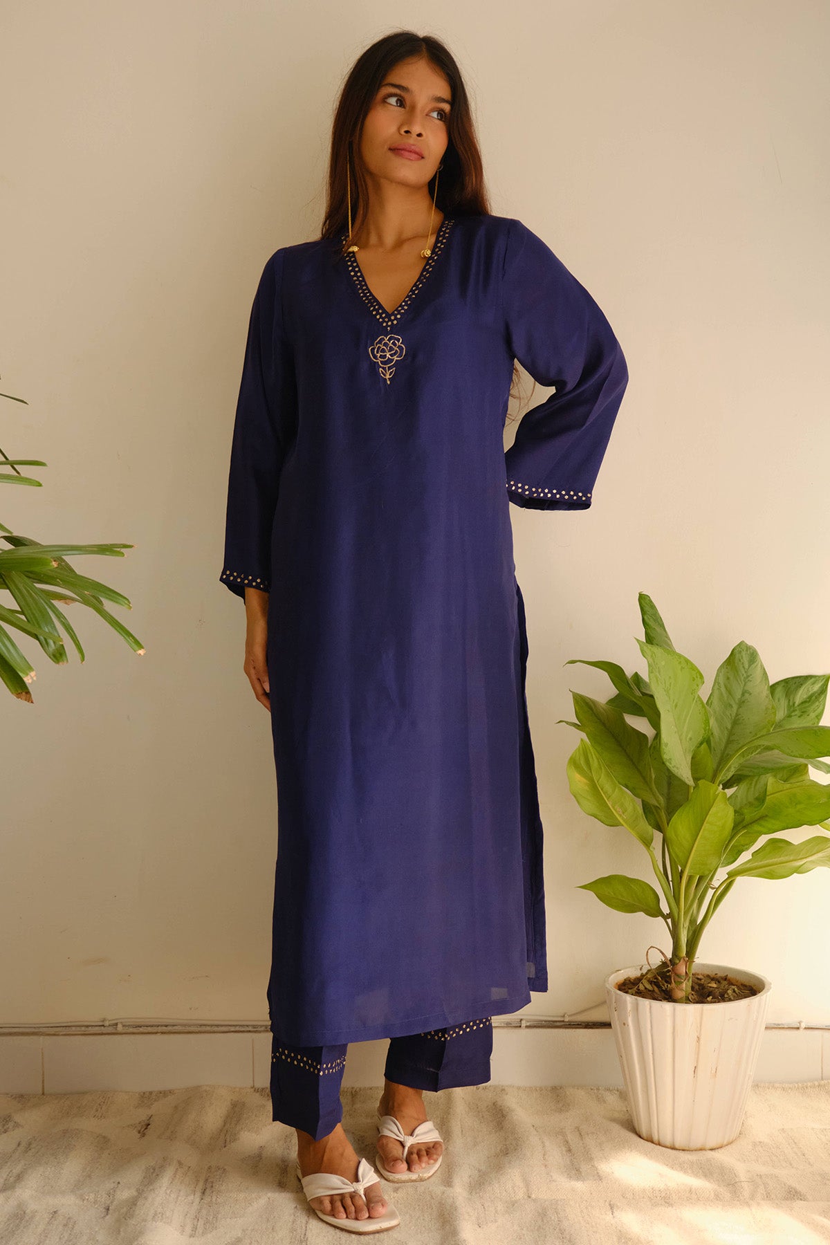 Blue Pitta Embroidery Kurta Set