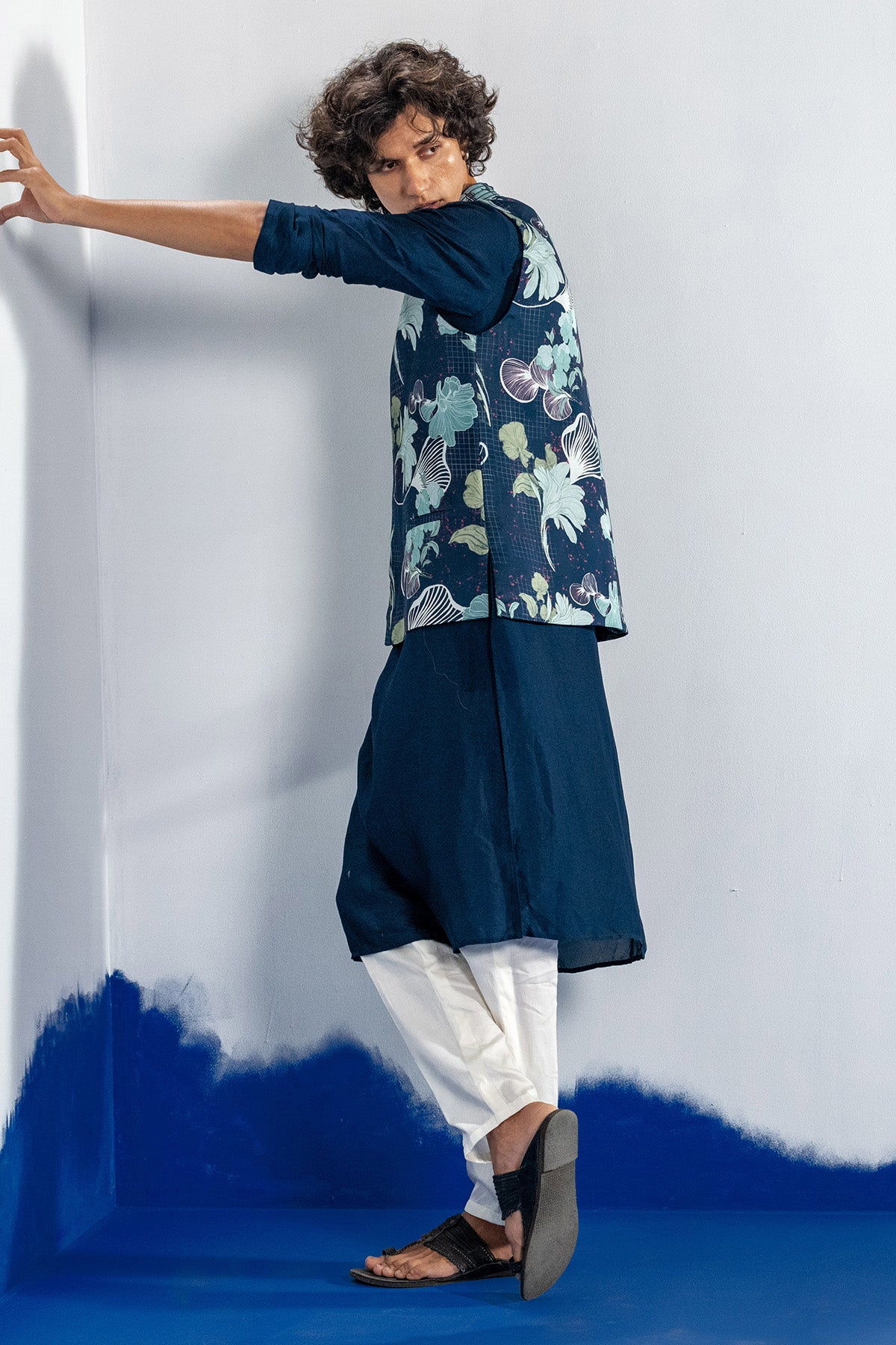 Blue Plain Kurta & Printed Bundi