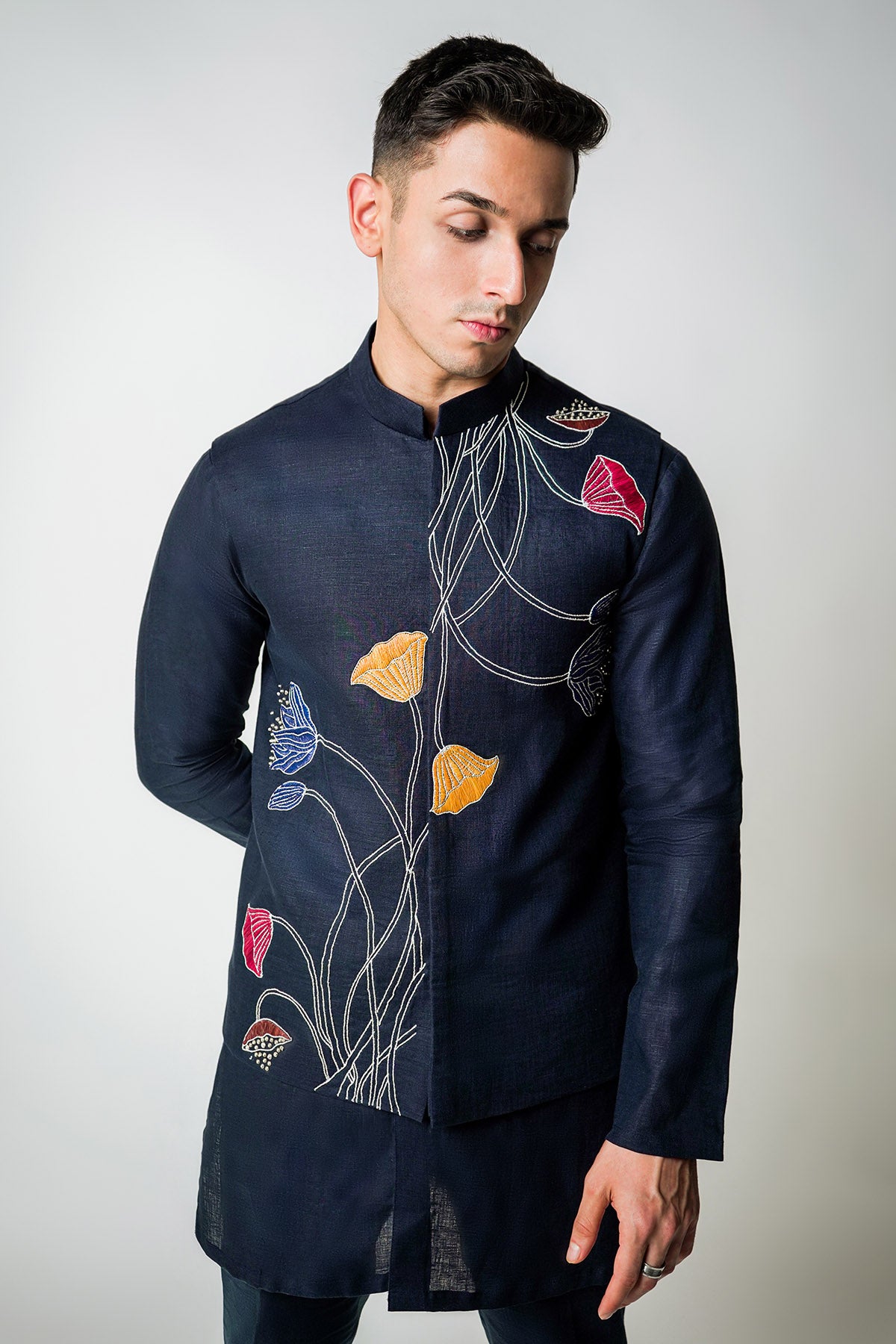 Blue Raffia & Kasab Bundi Set