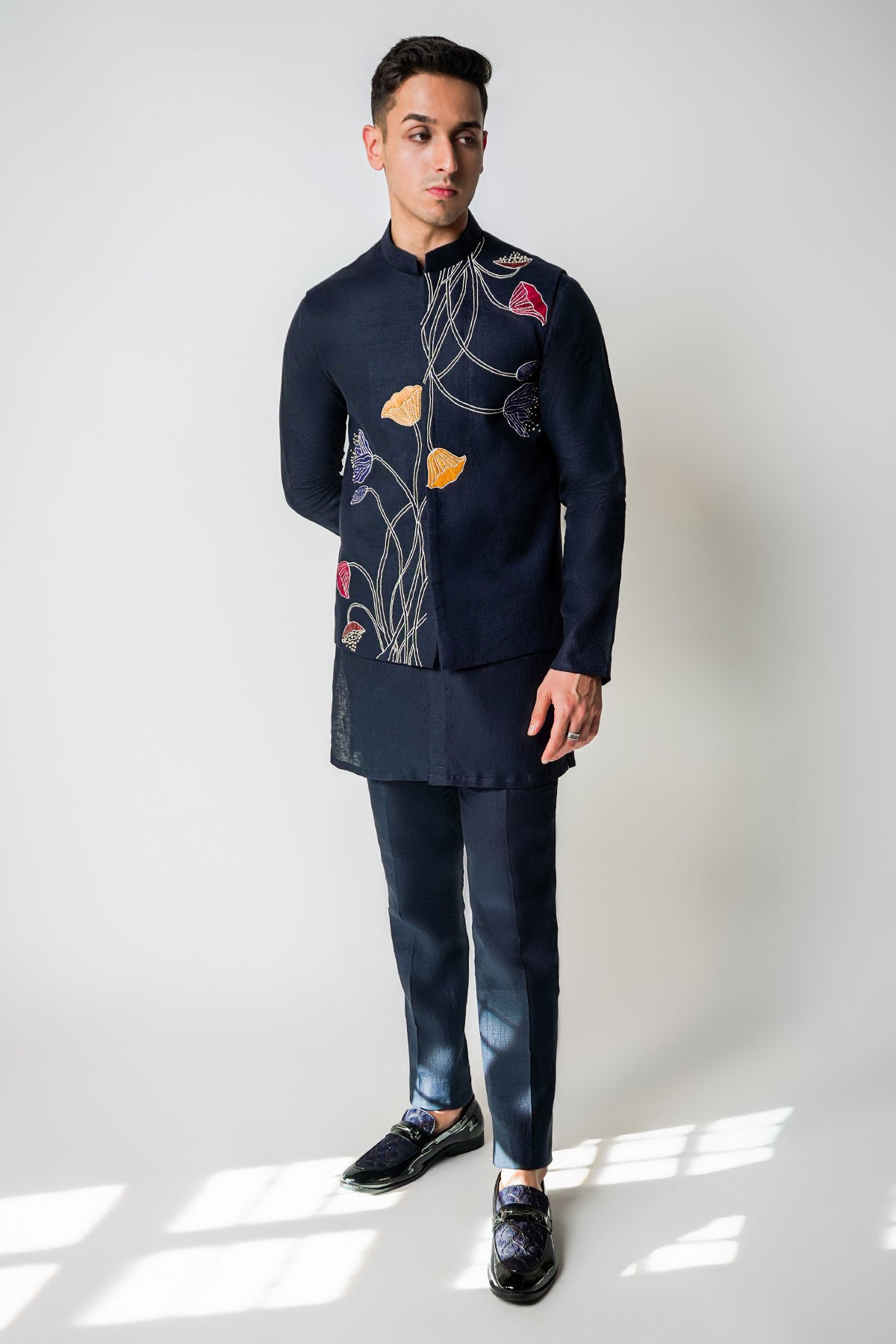 Blue Raffia & Kasab Bundi Set