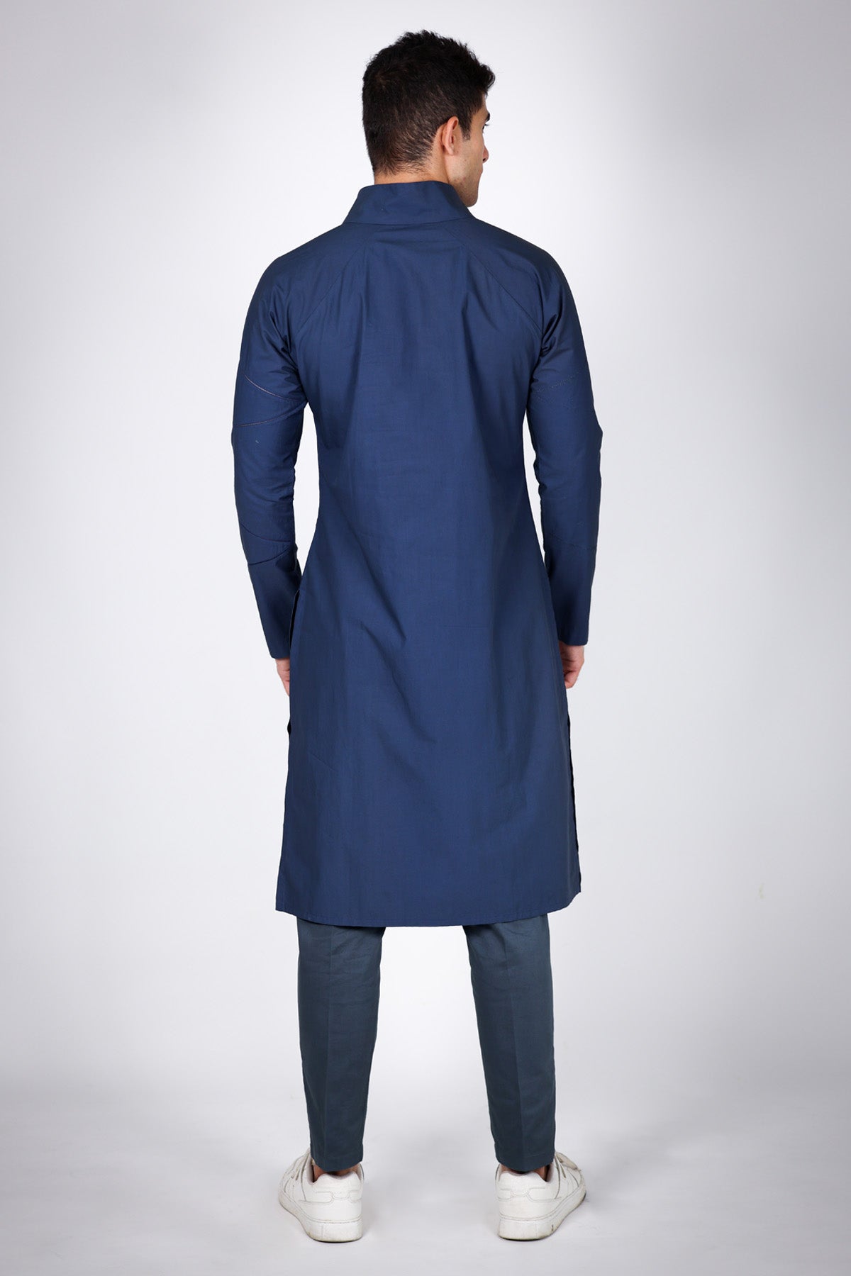 Blue Round Neck Kurta & Pants