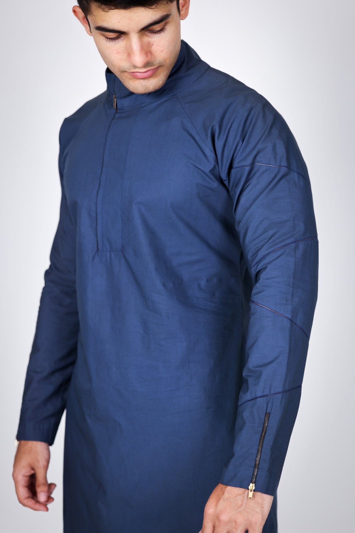 Blue Round Neck Kurta & Pants