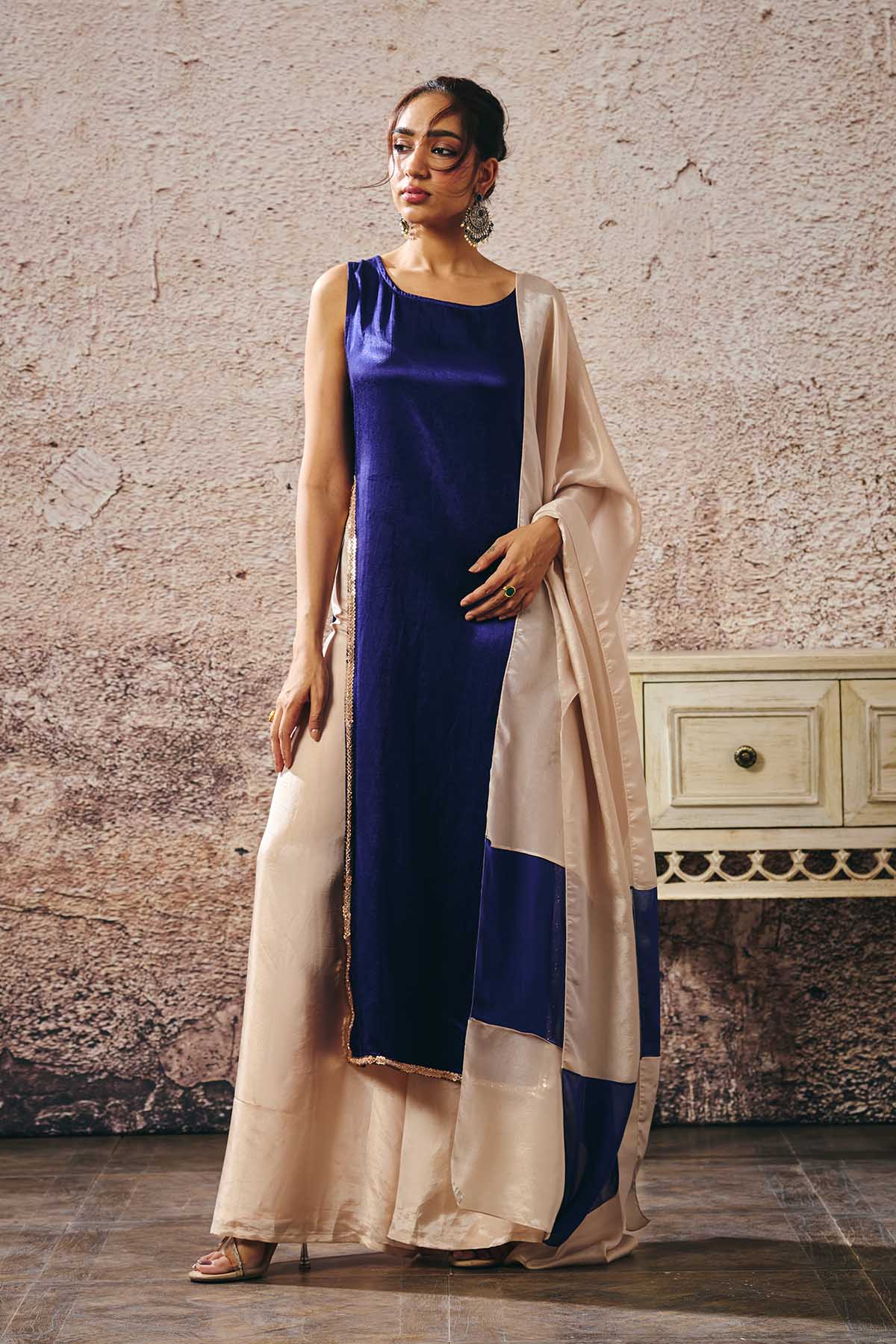 Buy Blue Sleeveless Kurta & Pants by Masumi Mewawalla for women online at ScrollnShops