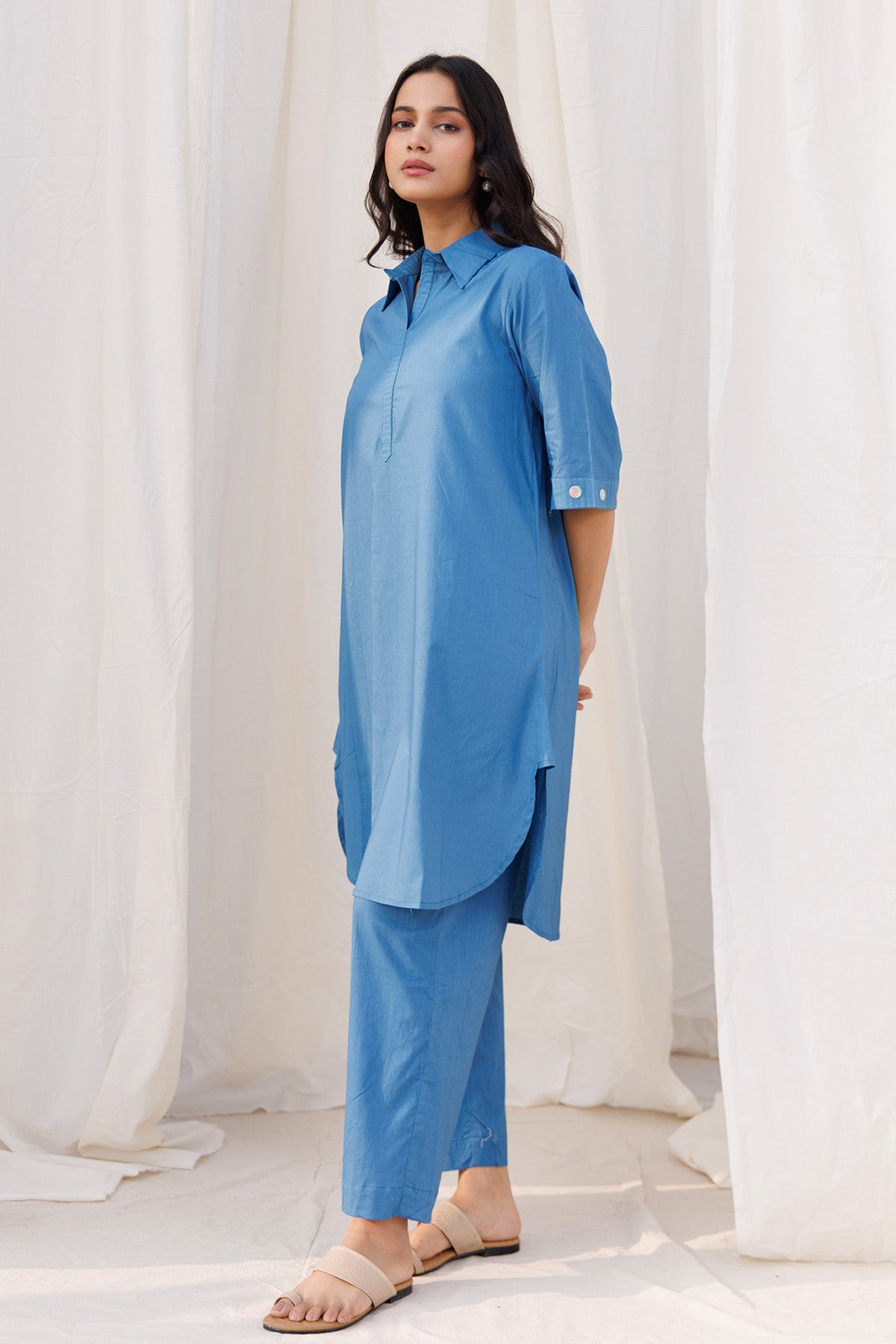 Blue Straight Kurta & Pants