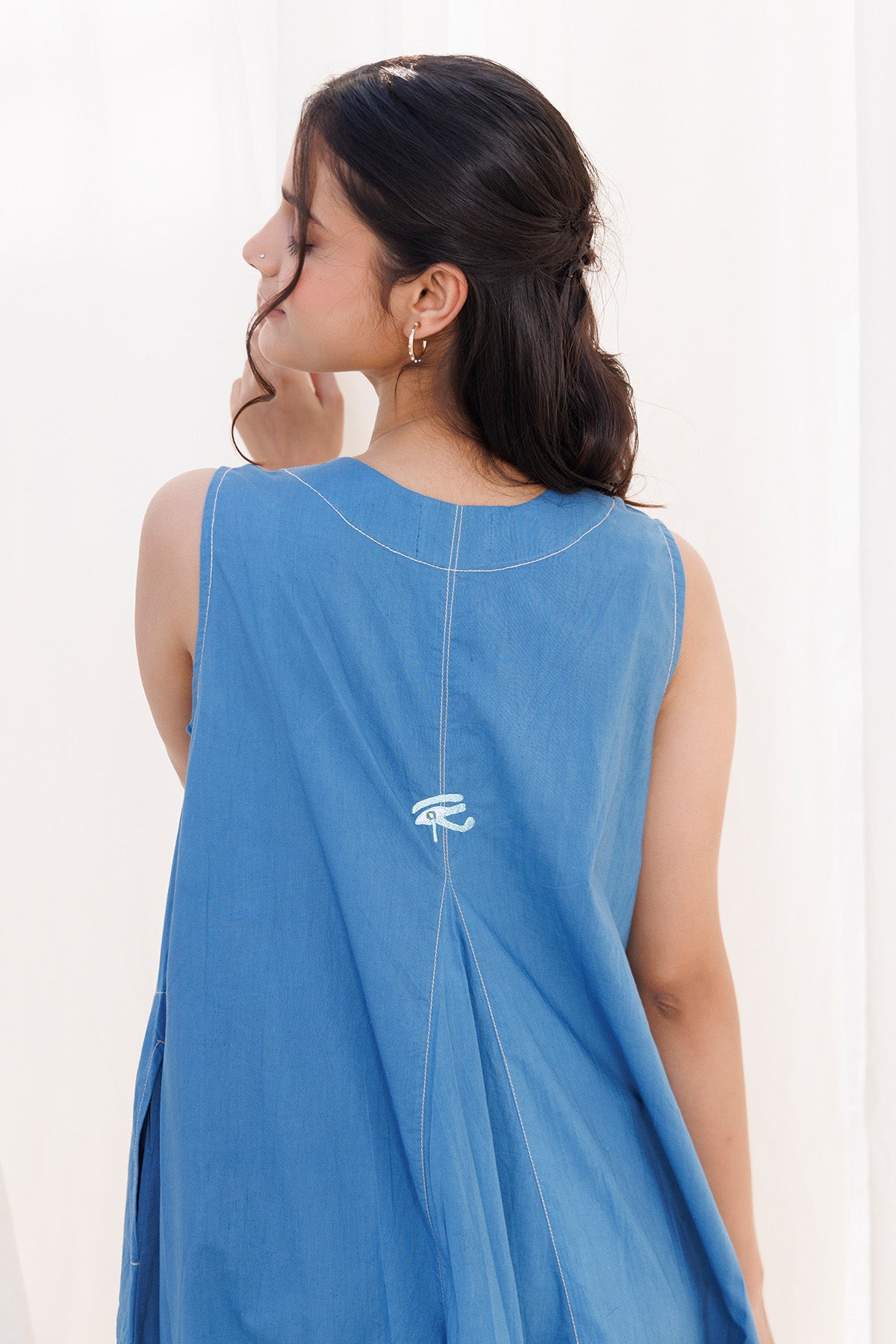 Blue V-Neck Pocket Midi Dress