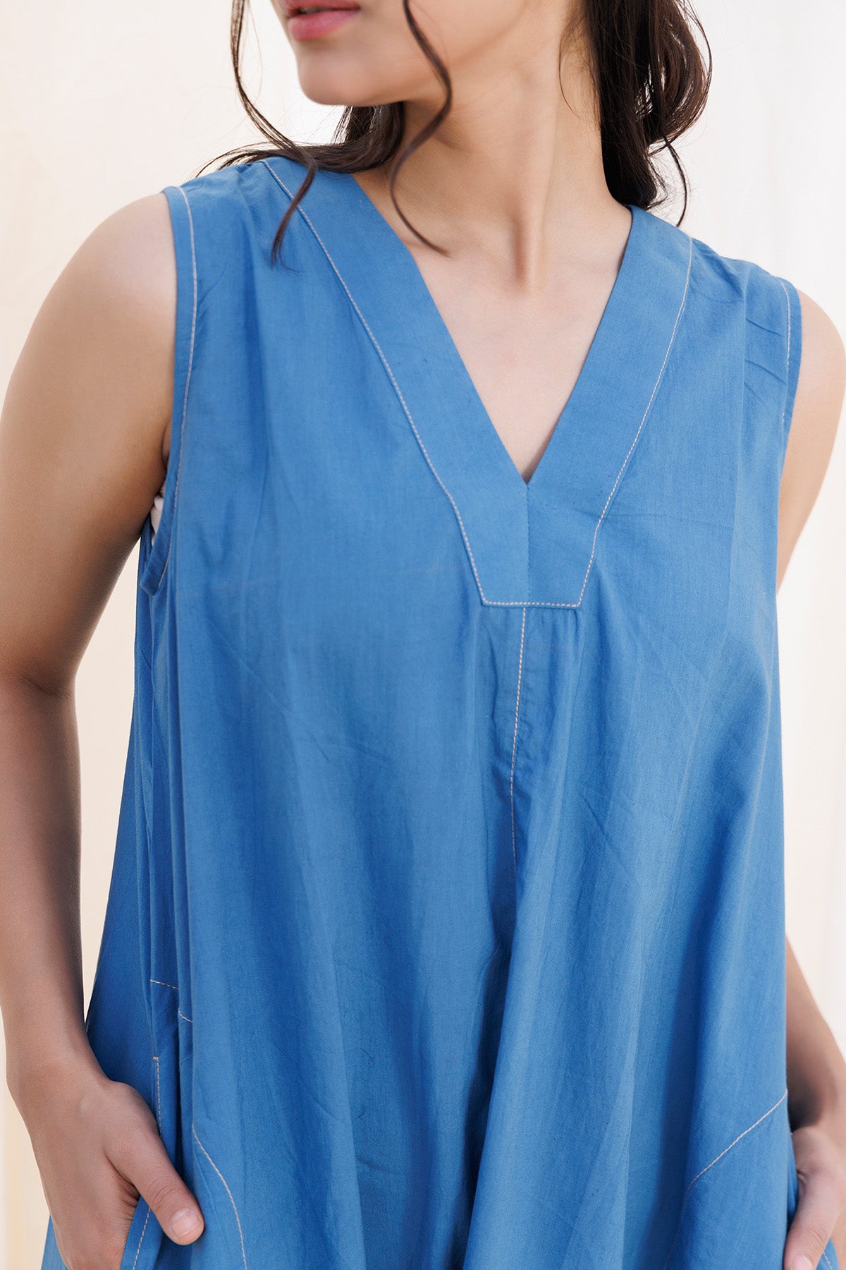 Blue V-Neck Pocket Midi Dress