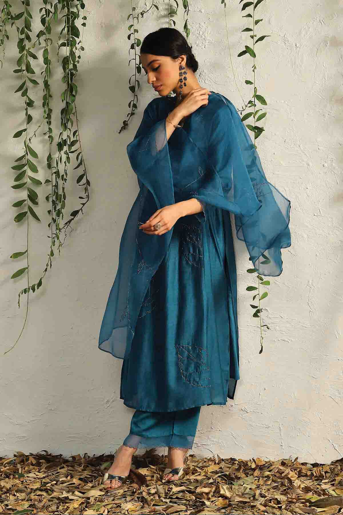 Blue Zari Gathered Kurta Set