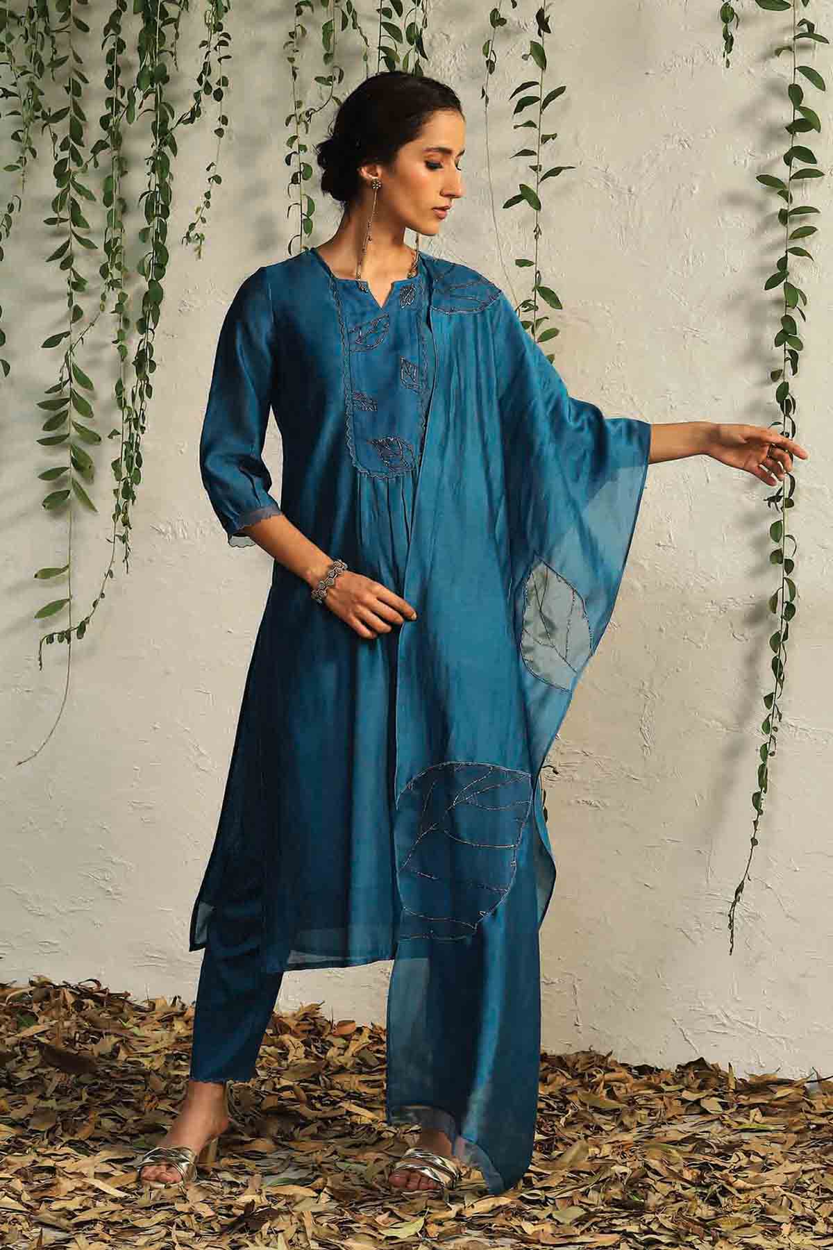 Buy Blue Zari Work Flowy Kurta Set Online