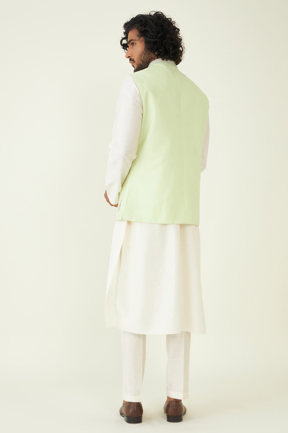 Boota Embroidered Bundi Set