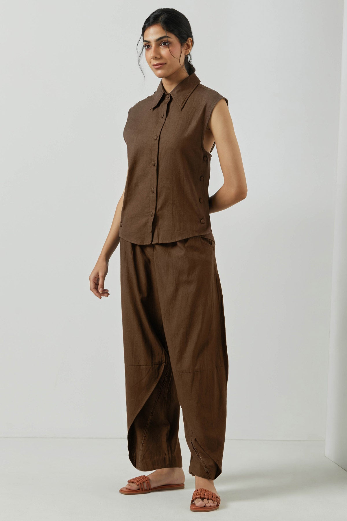 Brown Lace Detailed Pants