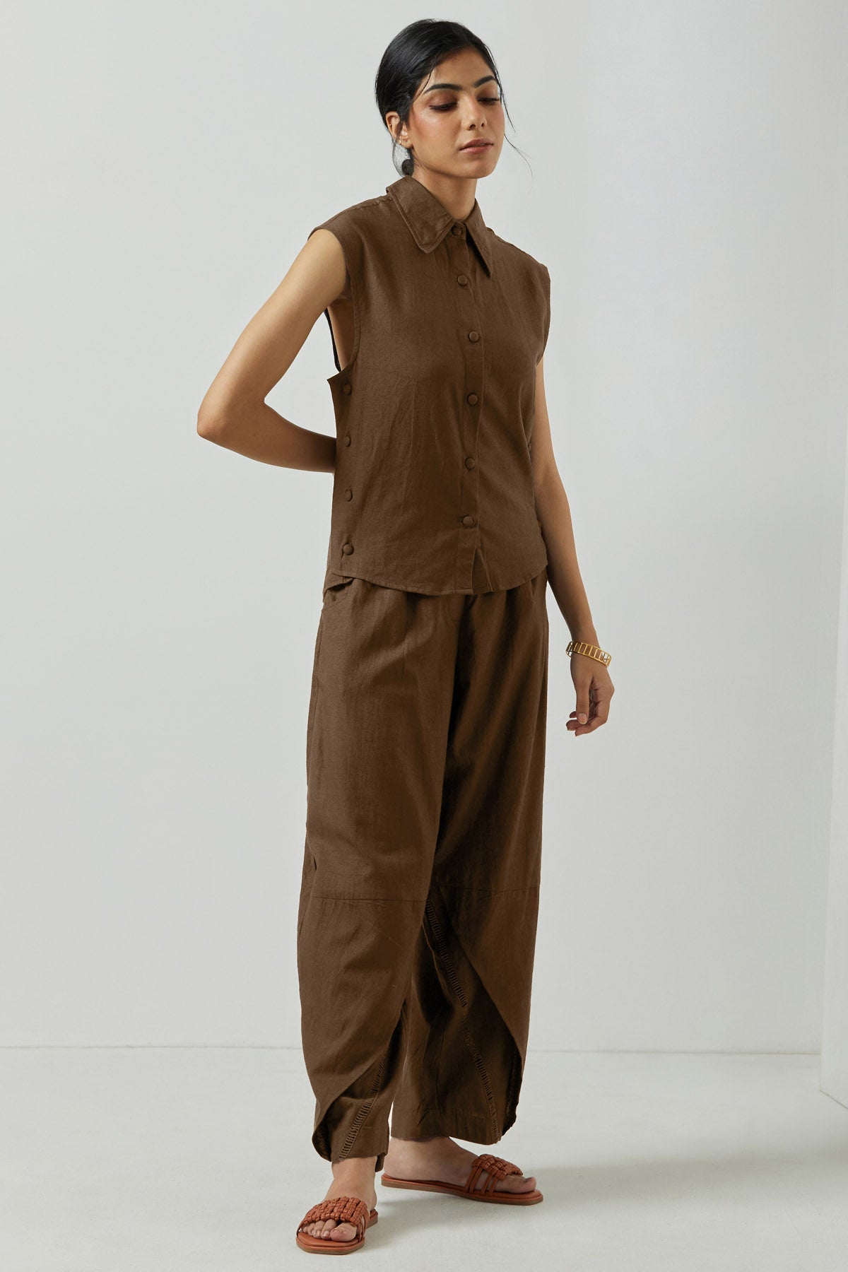 Brown Wide Sleeveless Top