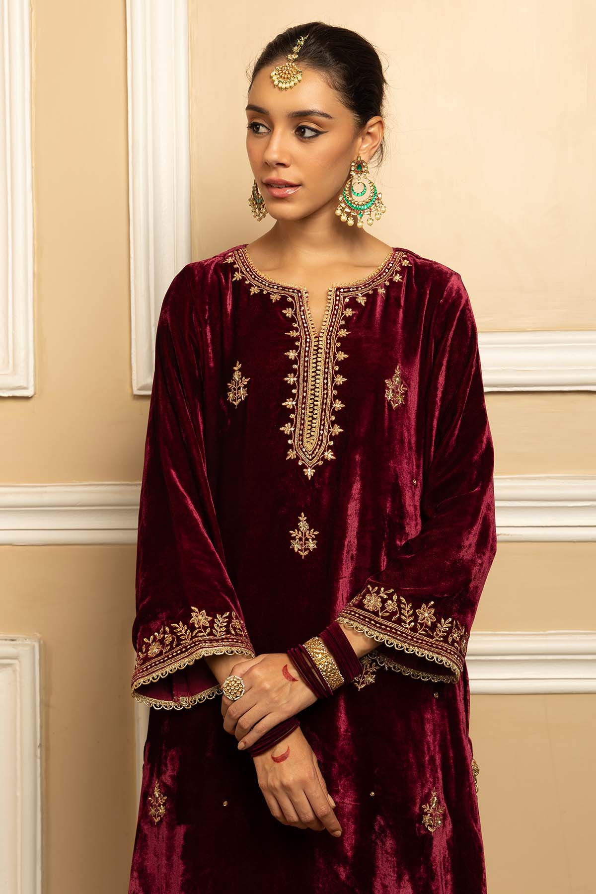 Plum Zari High-Low Kurta Set