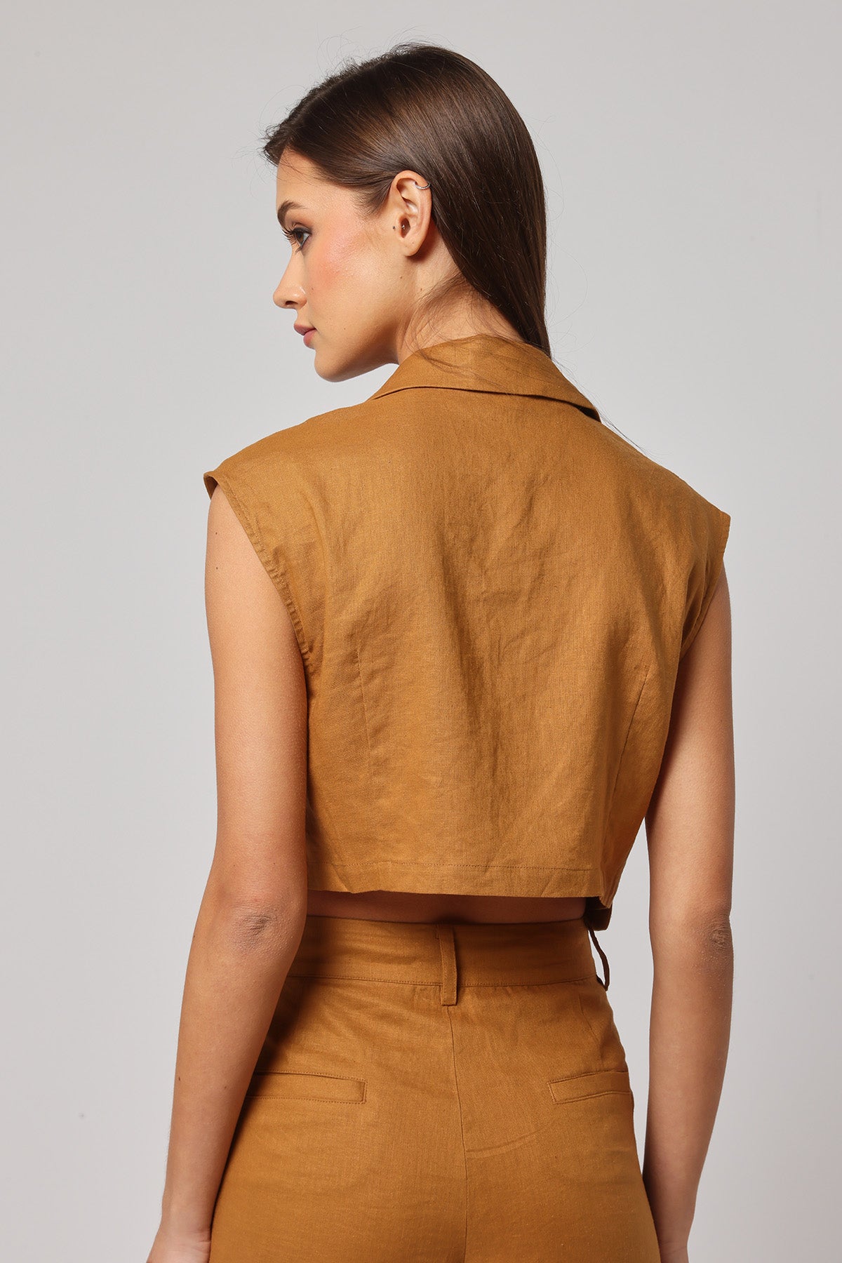 Brown Sleeveless V-Neck Blazer