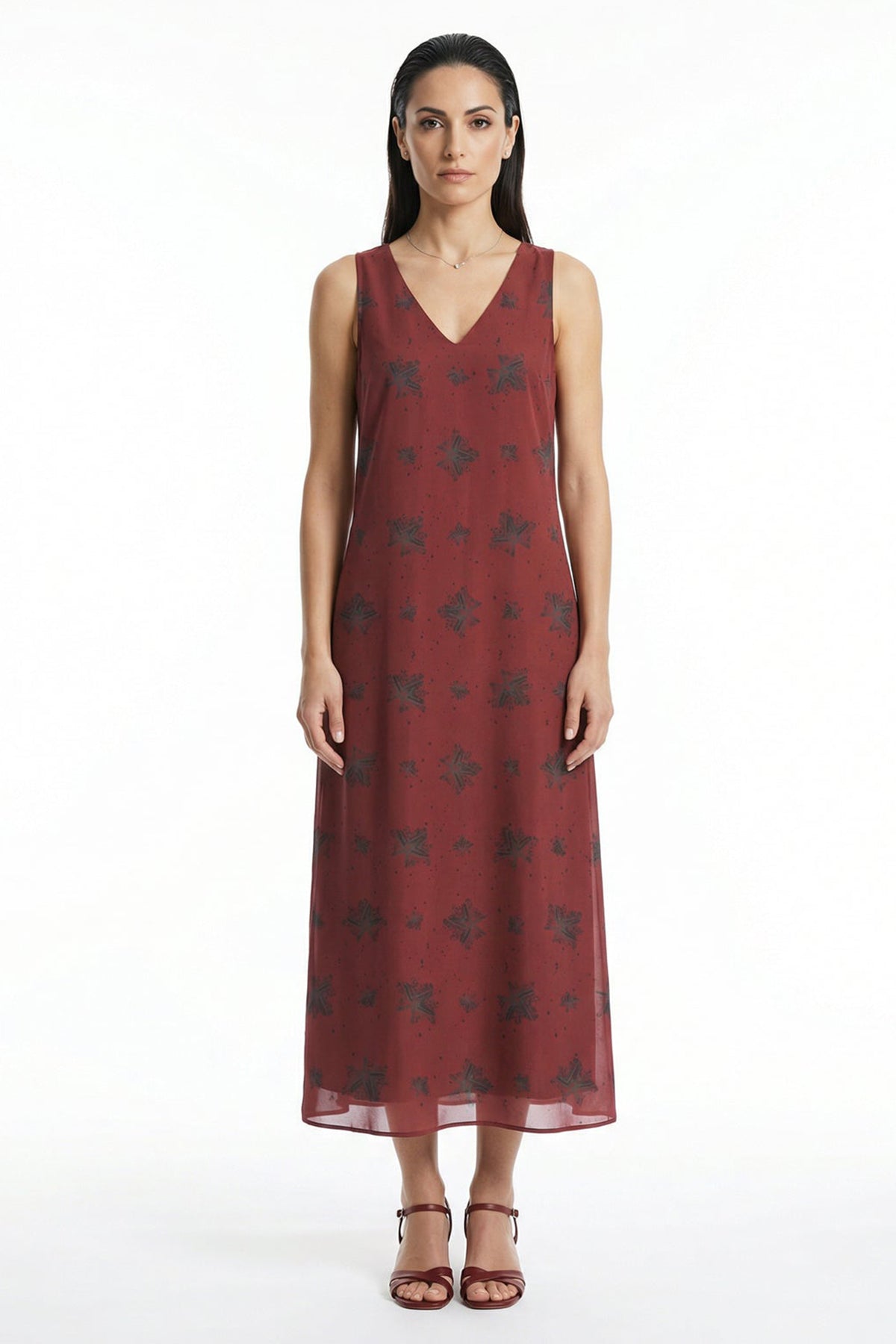 Buy Burgundy Sleeveless Midi Dress for women by Tezhhomayaa online available at scrollnshops
