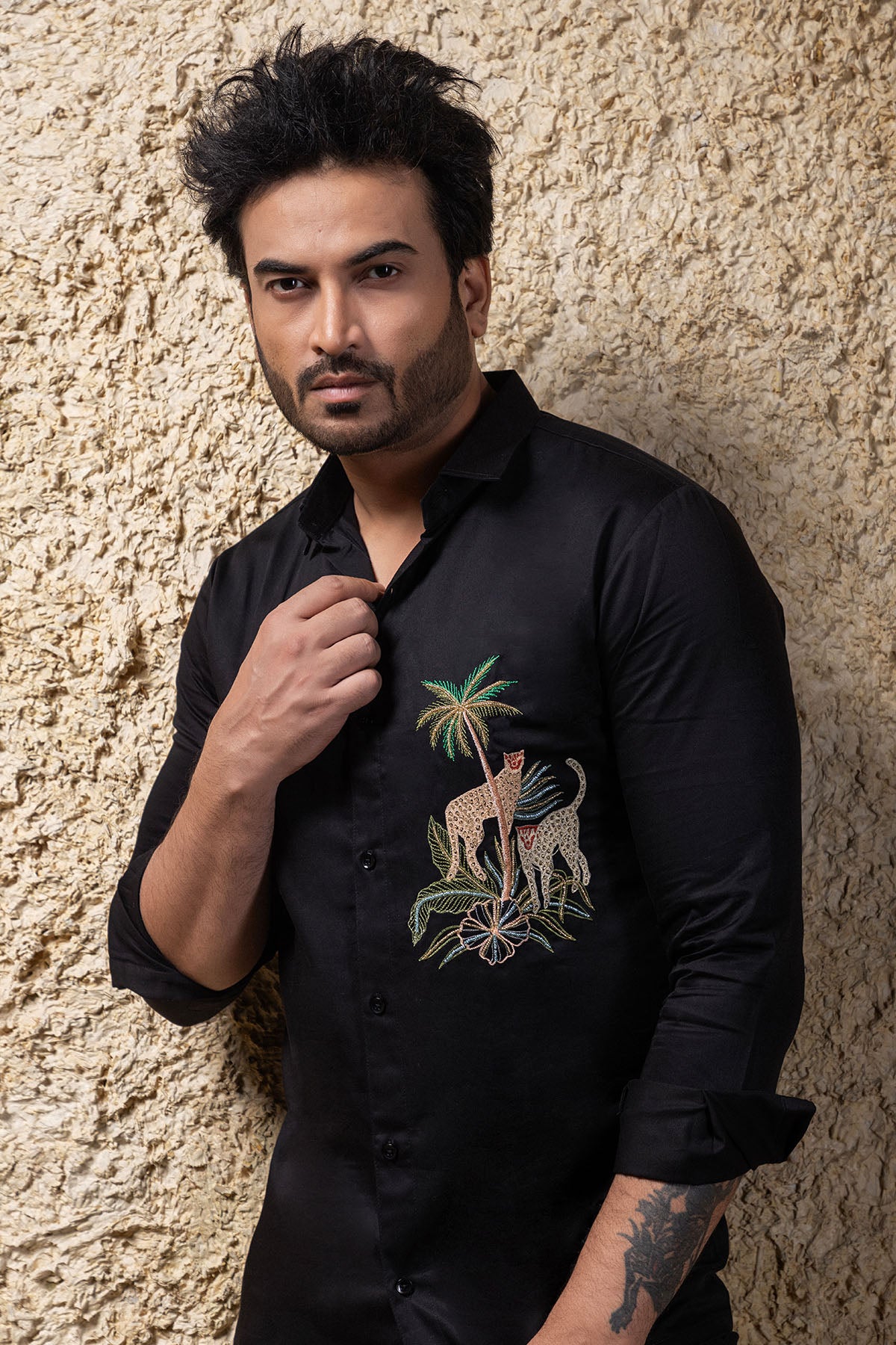 Cheetah Embroidered Black Shirt