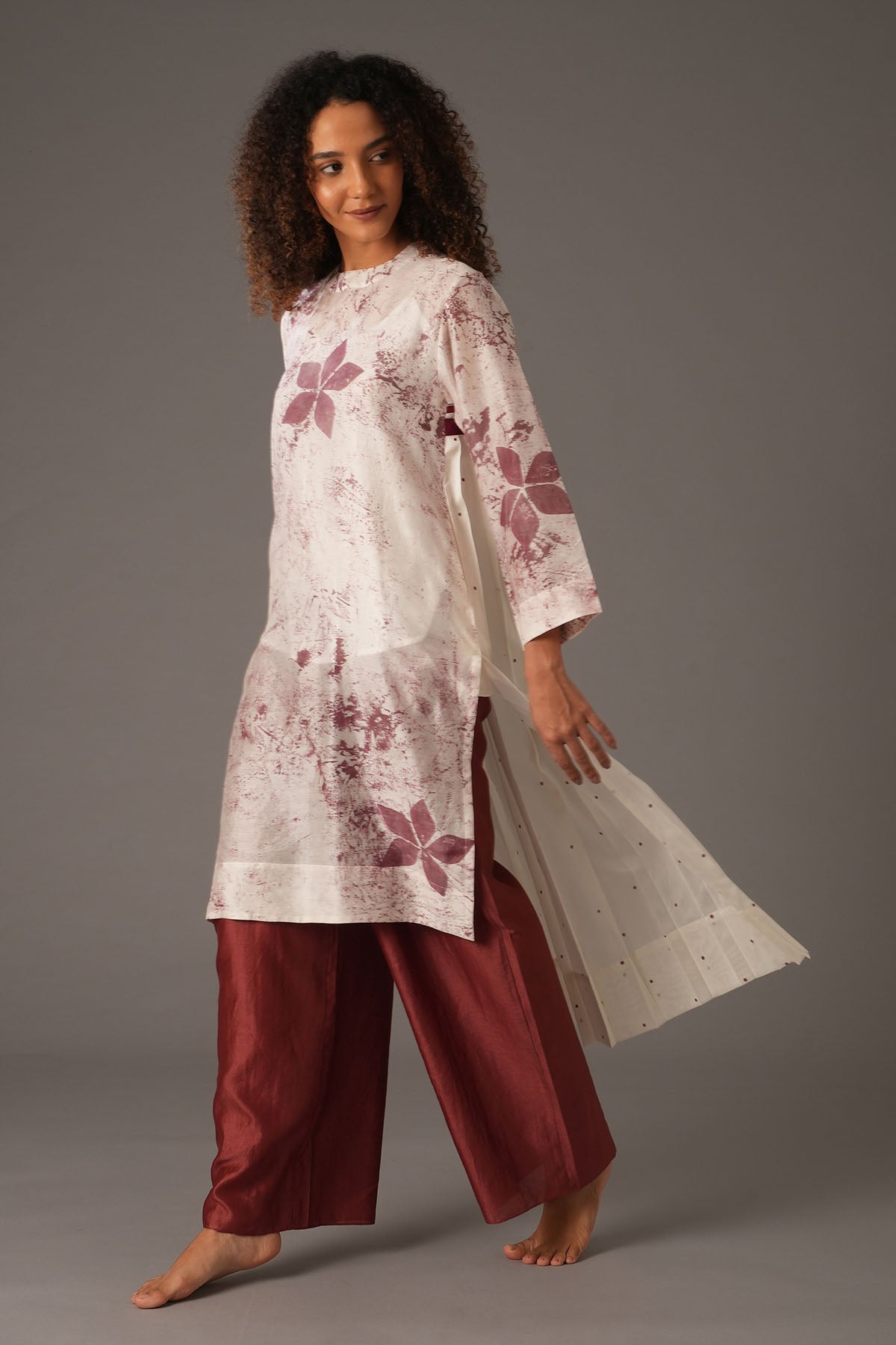 Cherry Red Print Kurta & Pants
