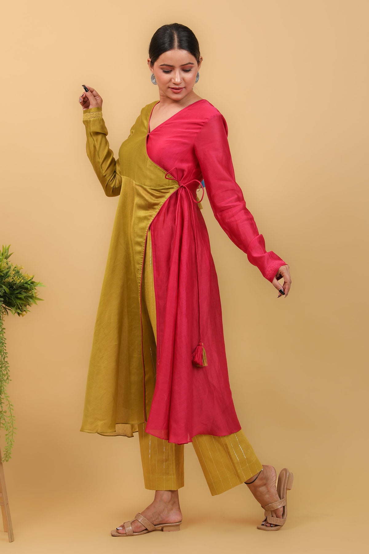 Colorblock High Slit Anarkali Set