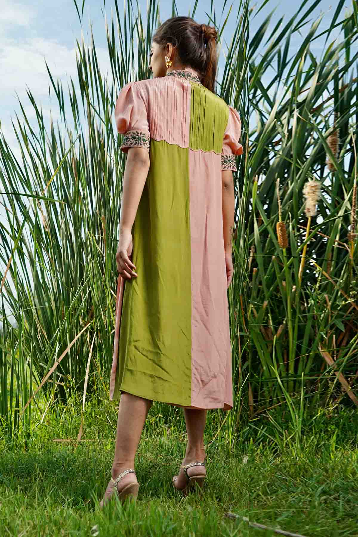 Colorblock Pleated Midi Dress