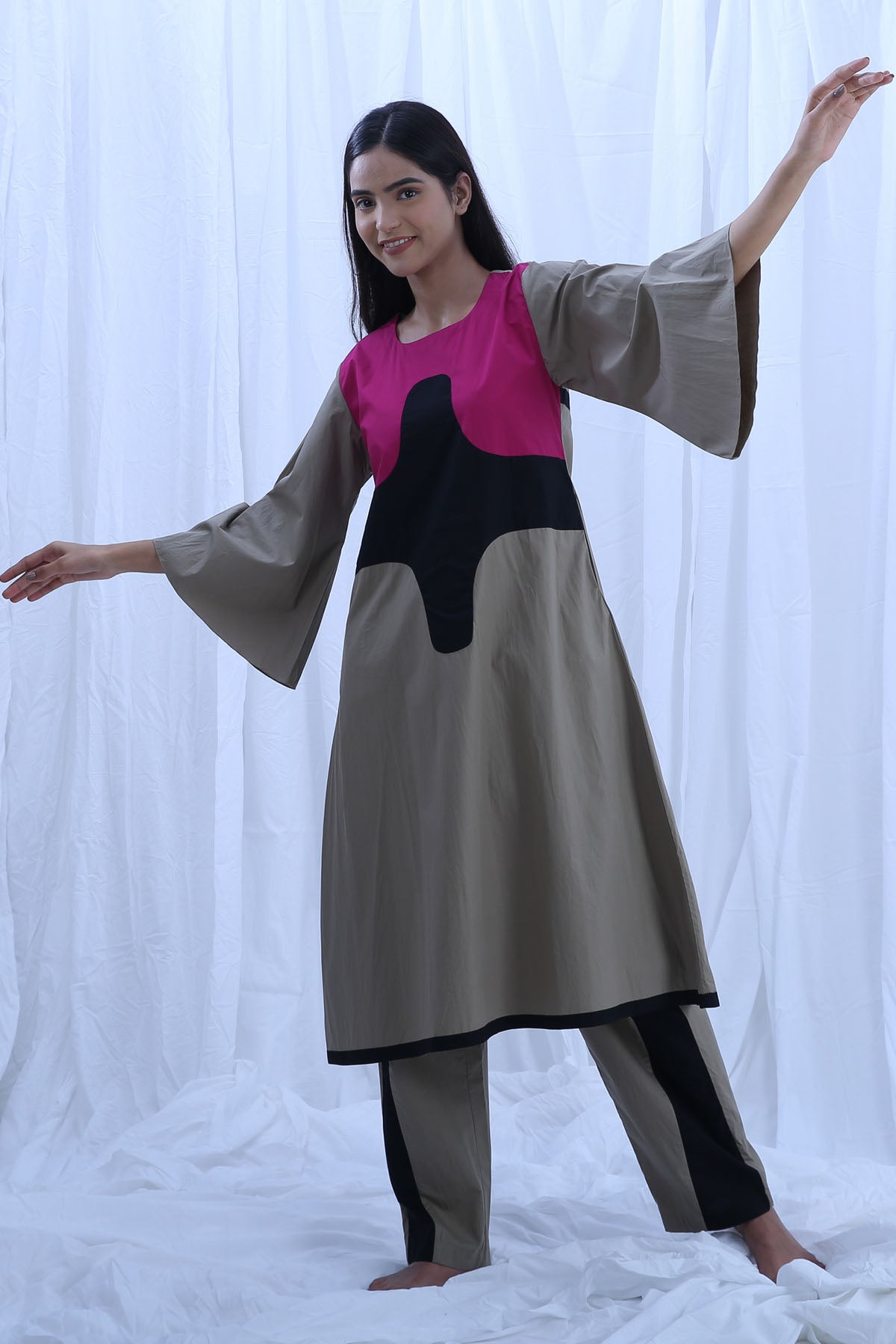 Colorblock Round Neck Kurta Set